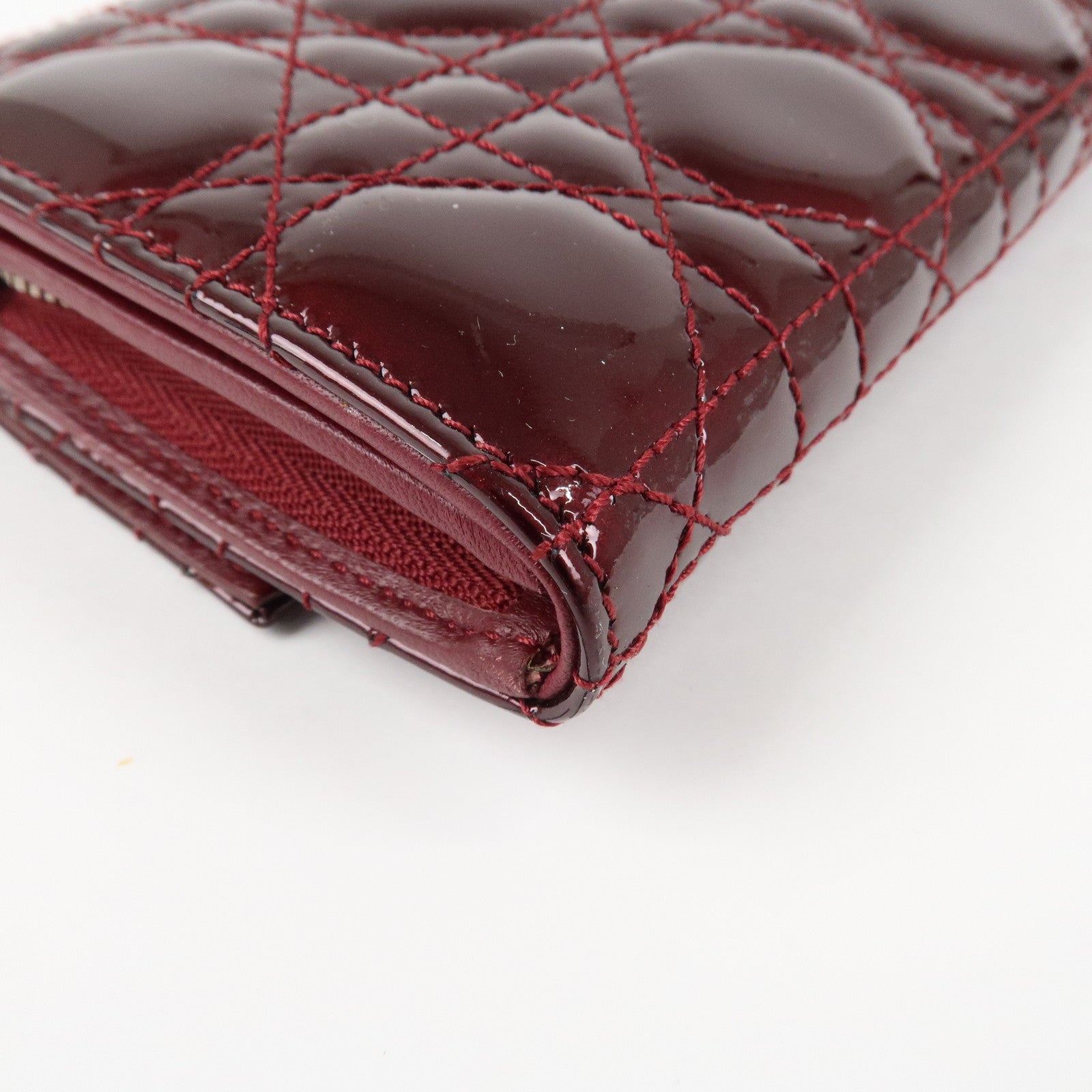 Christian Dior Lady Dior Cannage Patent Leather Chain Wallet Bordeaux Used