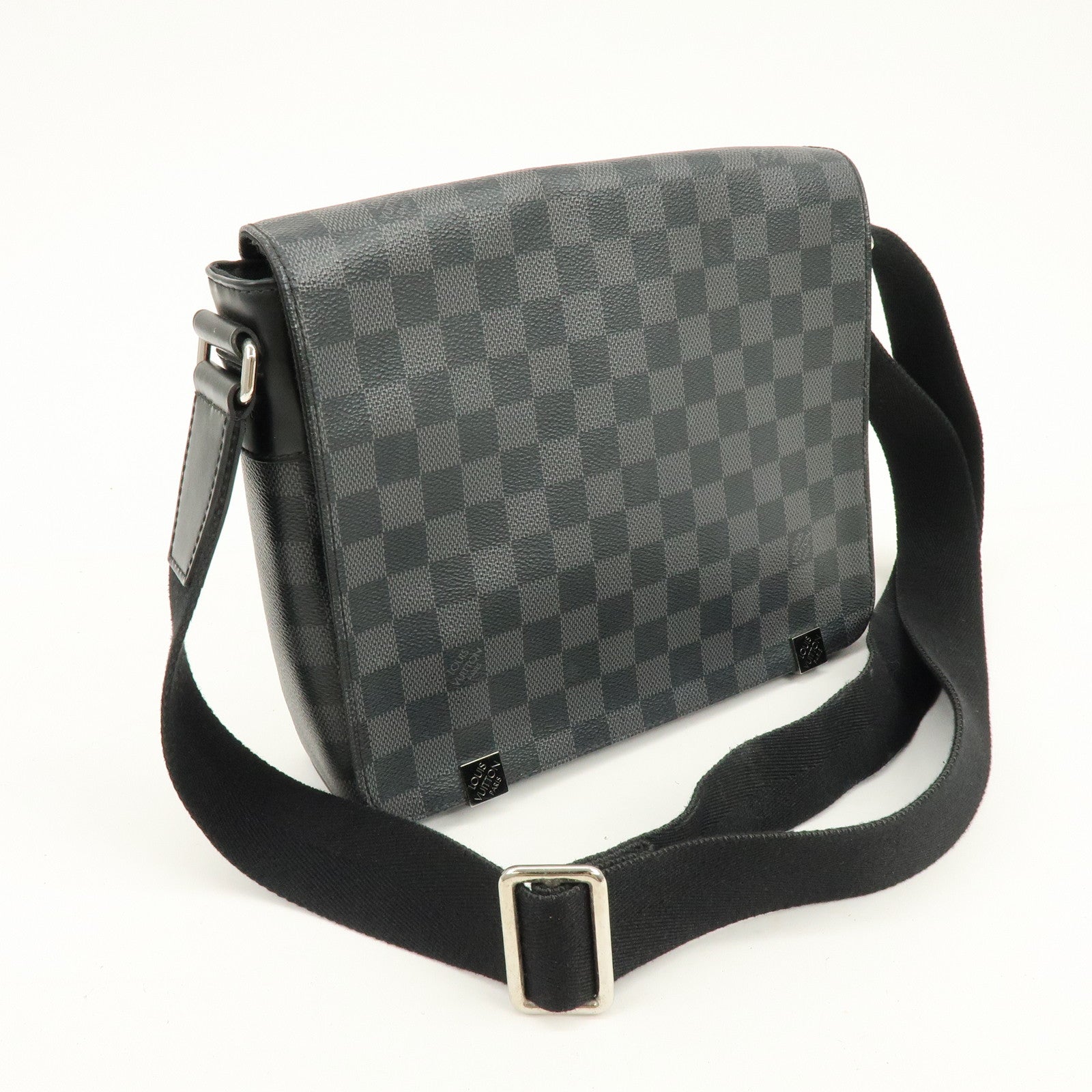 Louis Vuitton Damier Graphite District PM NM Crossbody Bag N41028