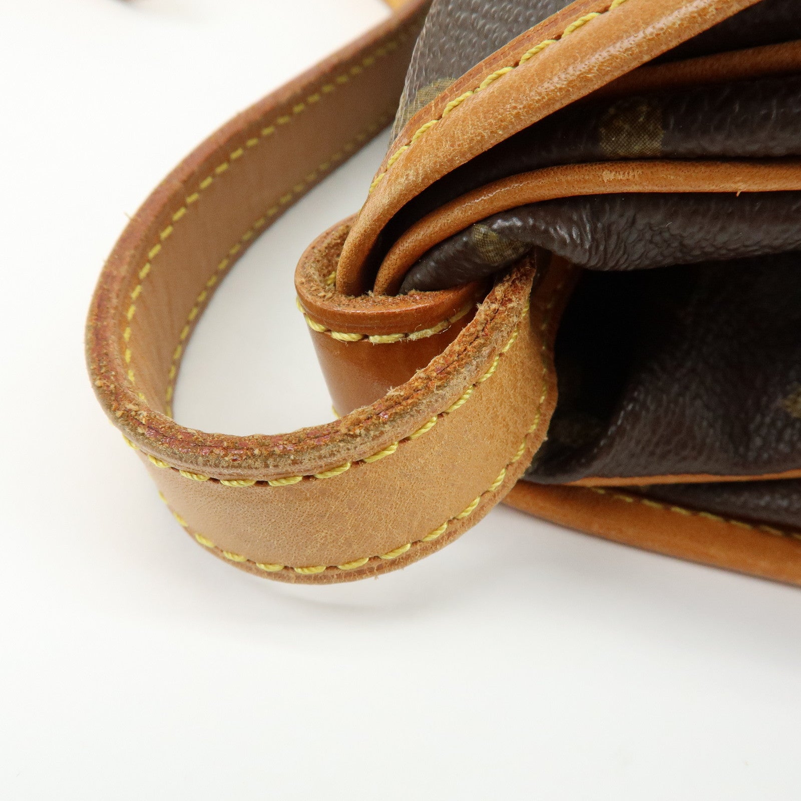 Louis Vuitton Monogram Saumur 30 Shoulder Bag Brown M42256