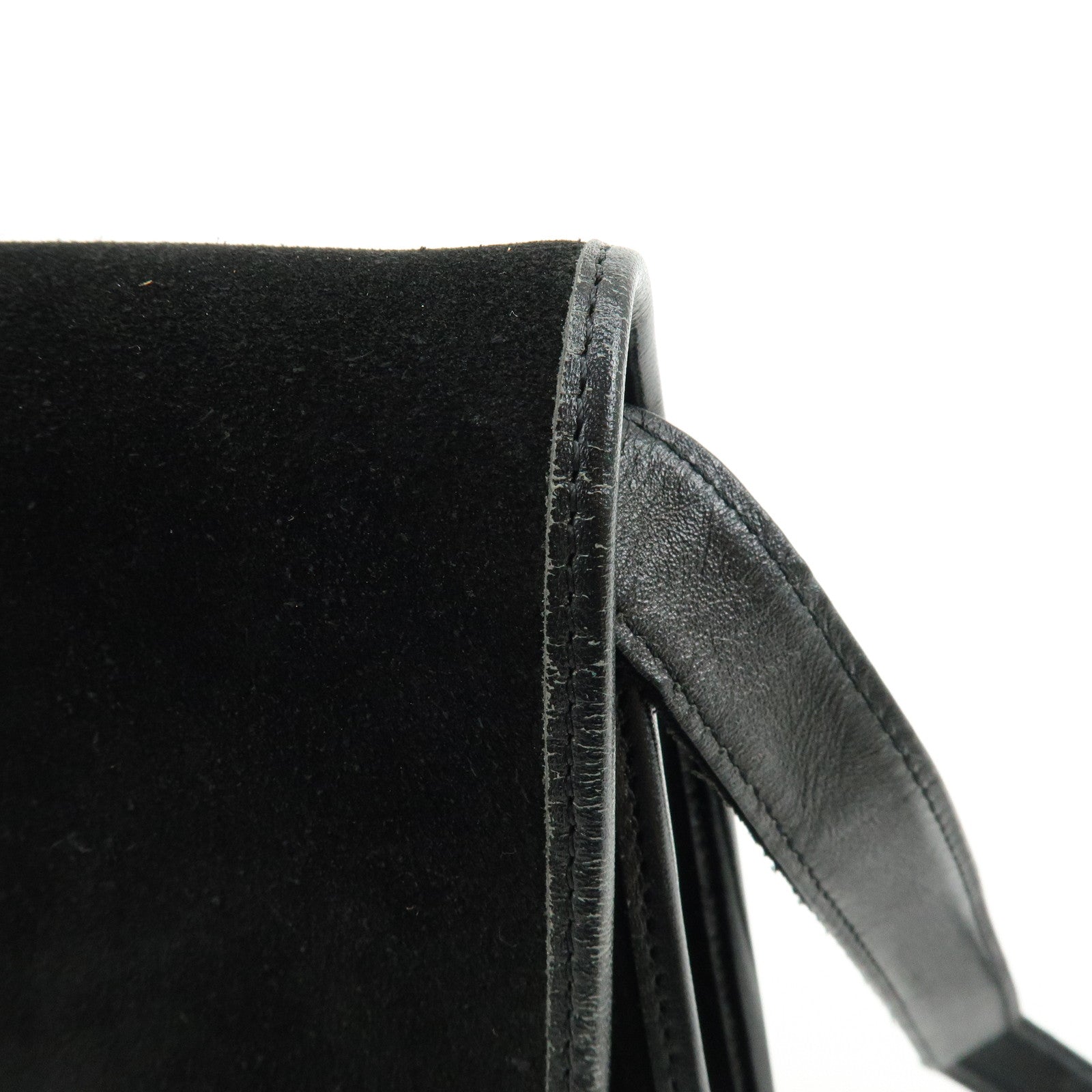 SAINT LAURENT PARIS Cassandra Suede Shoulder Crossbody Bag Black