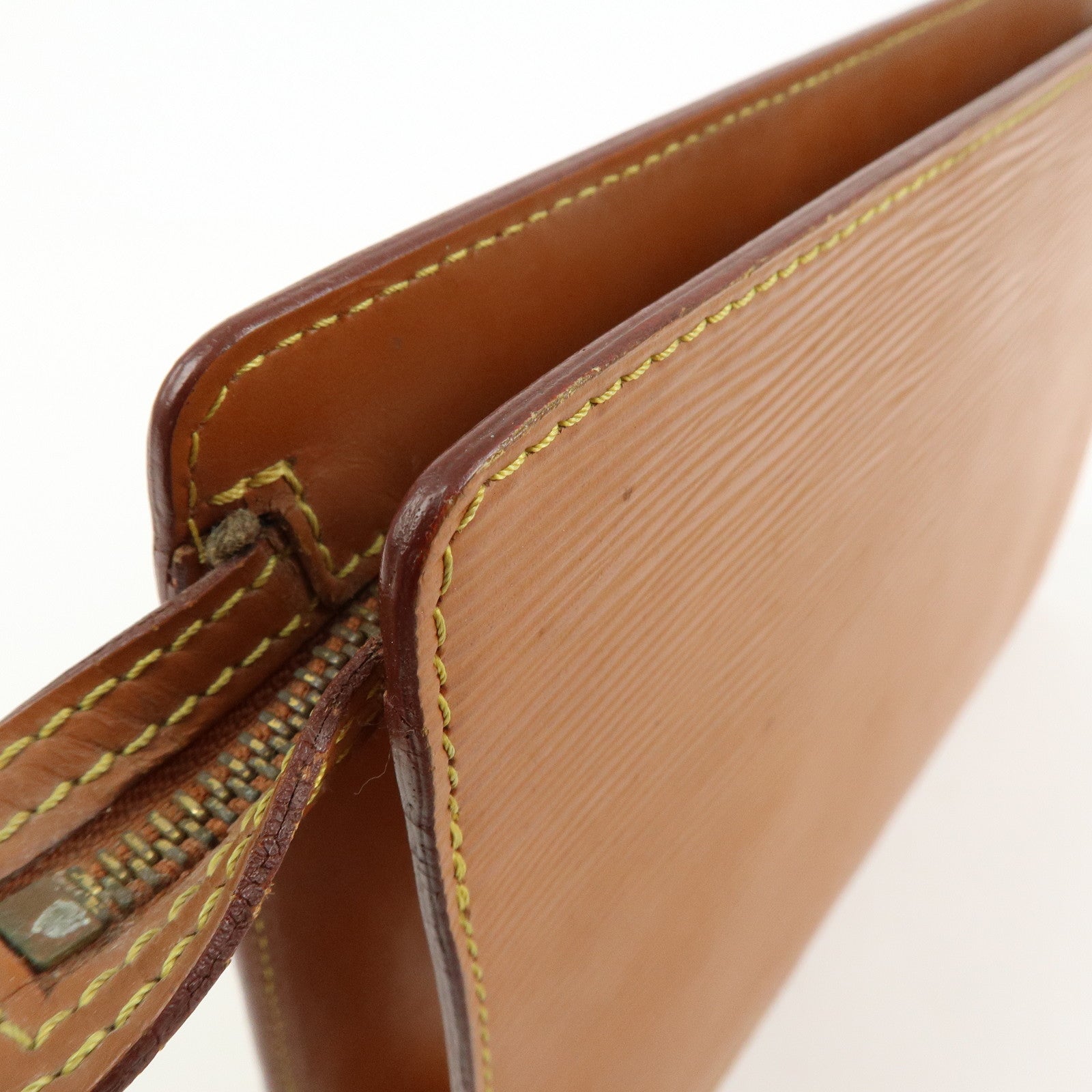 Louis Vuitton Epi Pochette Homme Clutch Bag Zipang Gold M52528