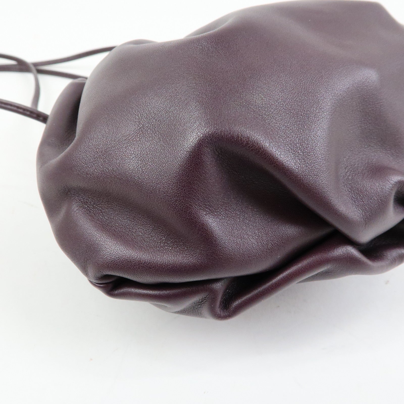 BOTTEGA VENETA Leather Mini The Valve Pouch Shoulder Bag 651905