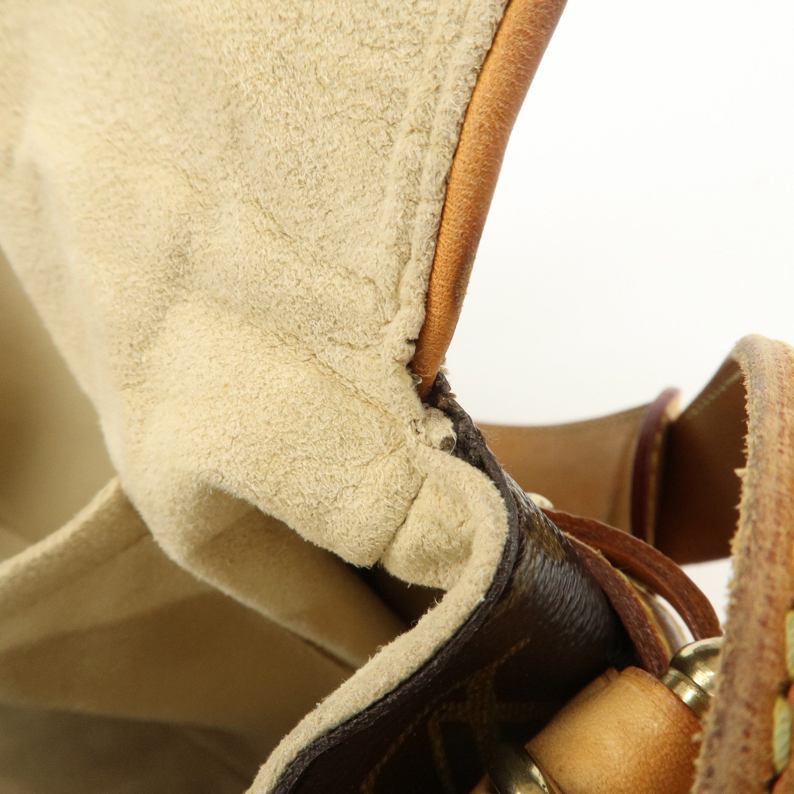 Louis Vuitton Monogram Hudson PM Shoulder Bag Brown M40047