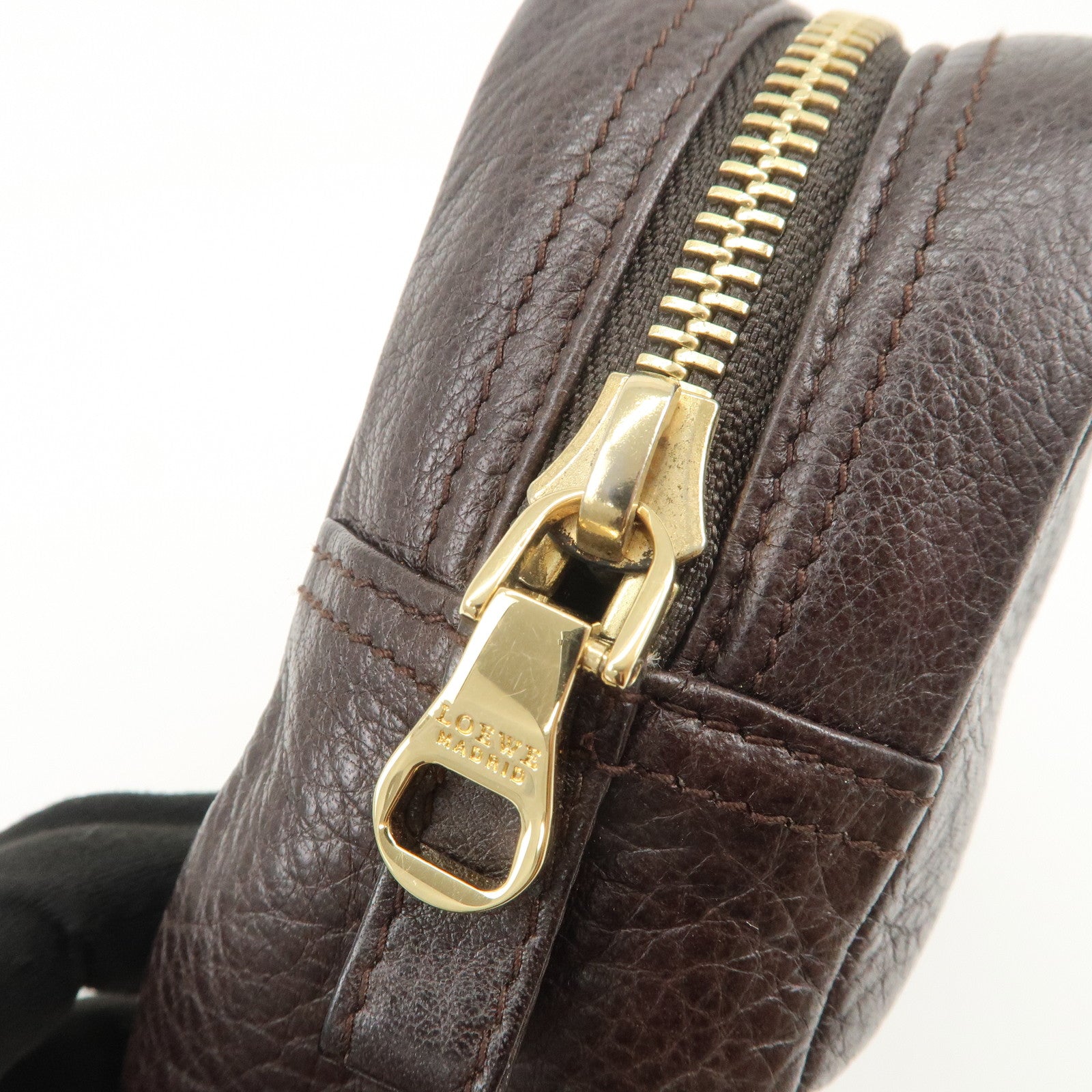 LOEWE Logo Leather Pouch Cosmetic Pouch Black