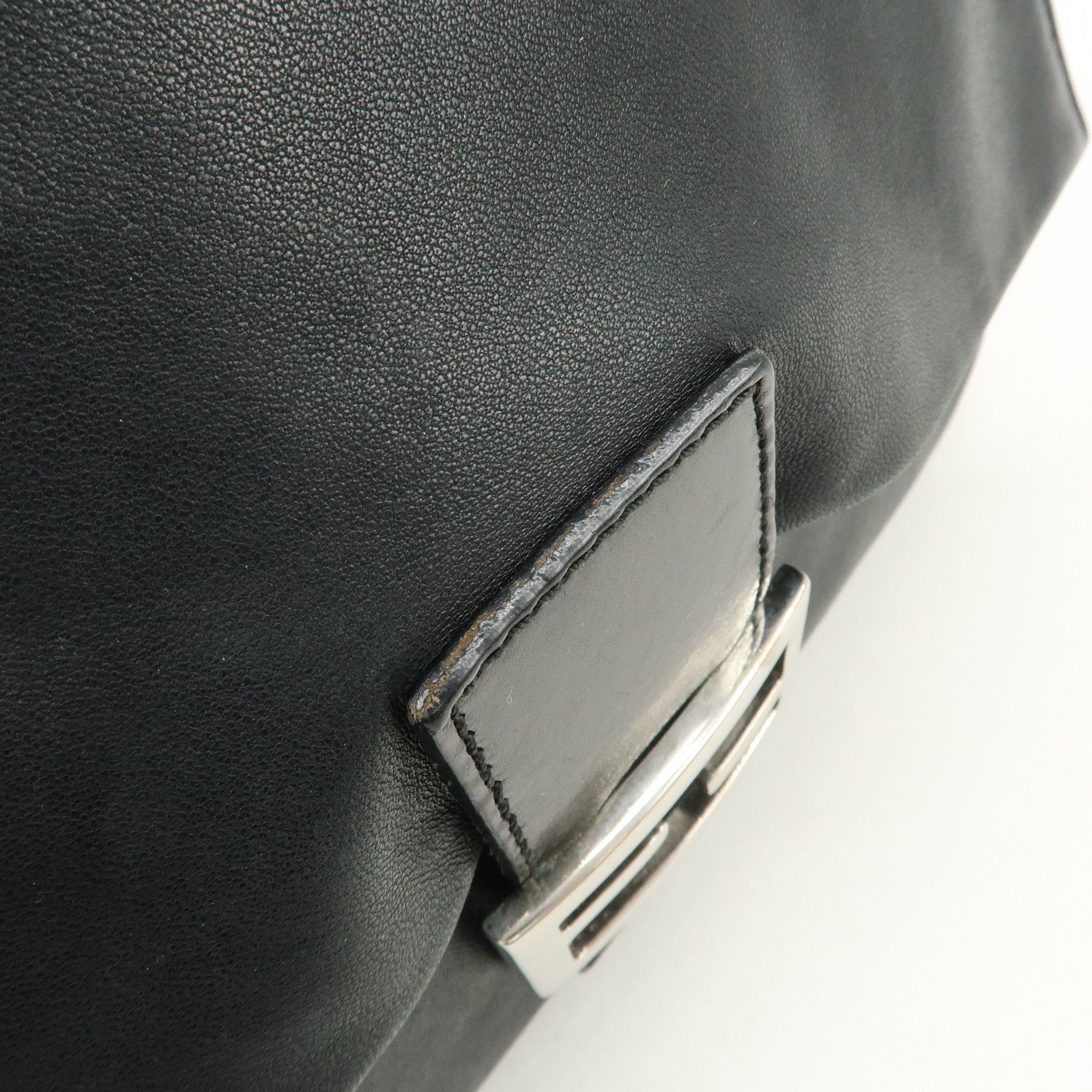 FENDI Mamma Baguette Leather Shoulder Bag Black 26325 Used