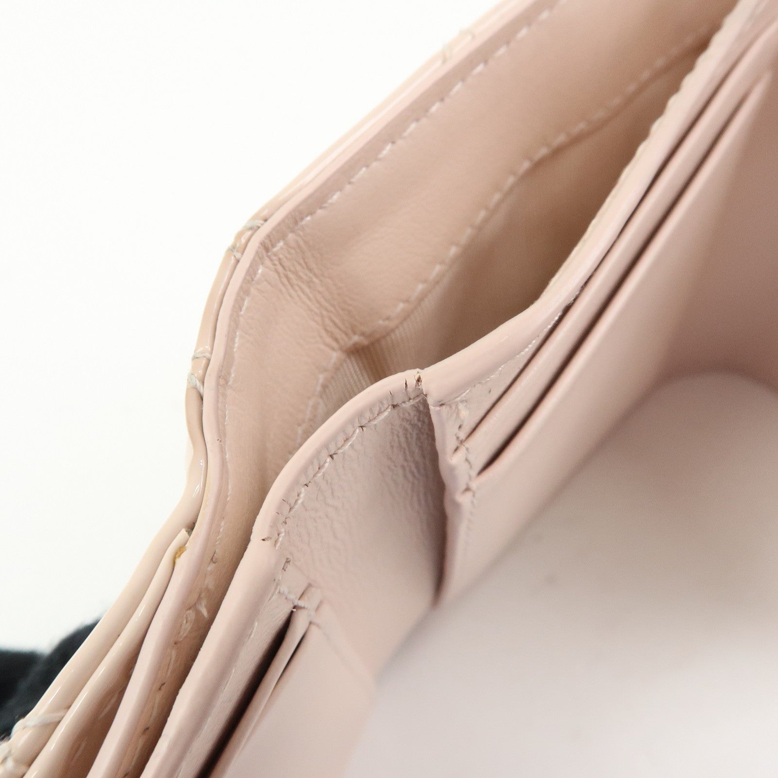 Christian Dior Lady Dior Cannage Patent Leather Lotus Wallet Pink