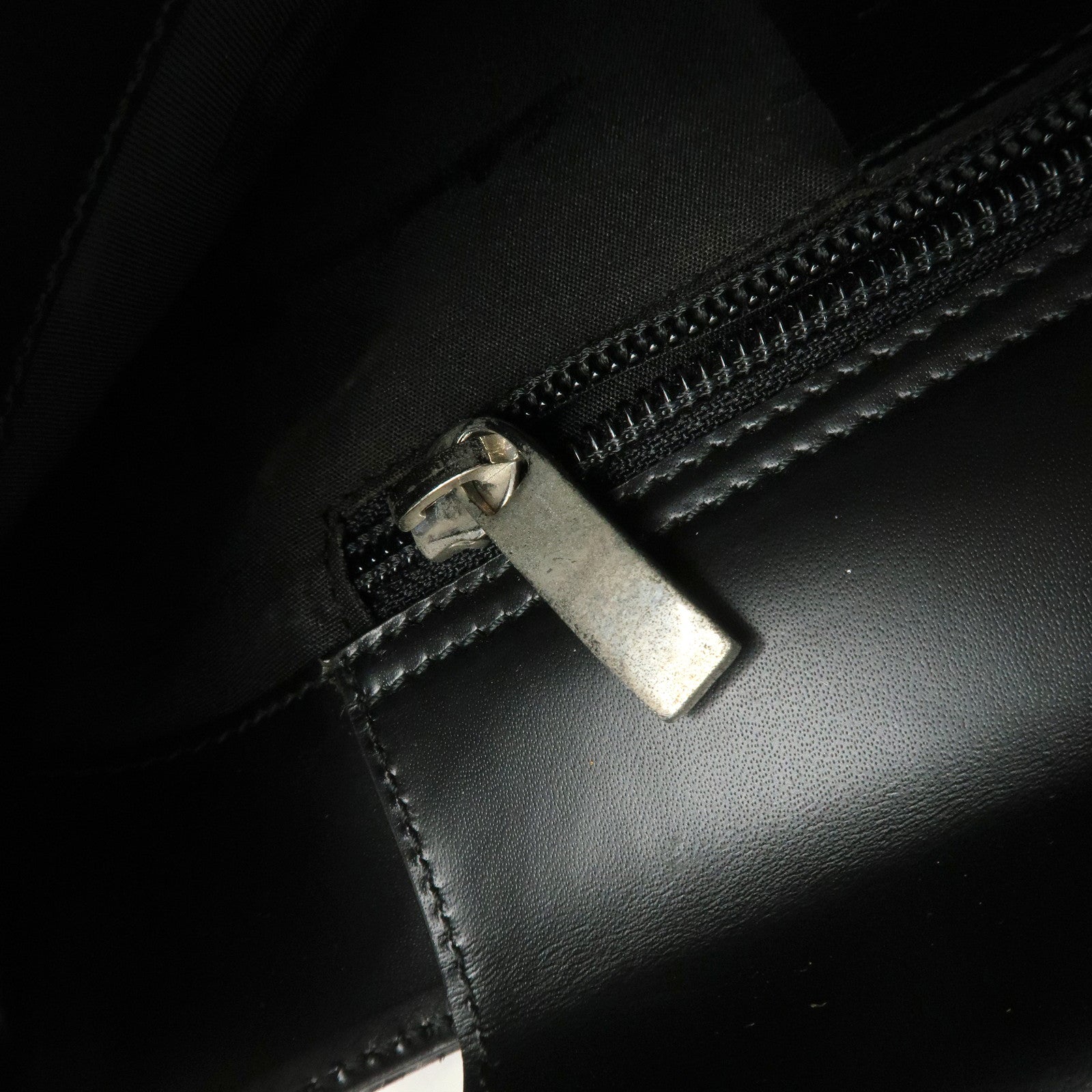 Ferragamo Embossed Leather Shoulder Bag Hand Bag Black