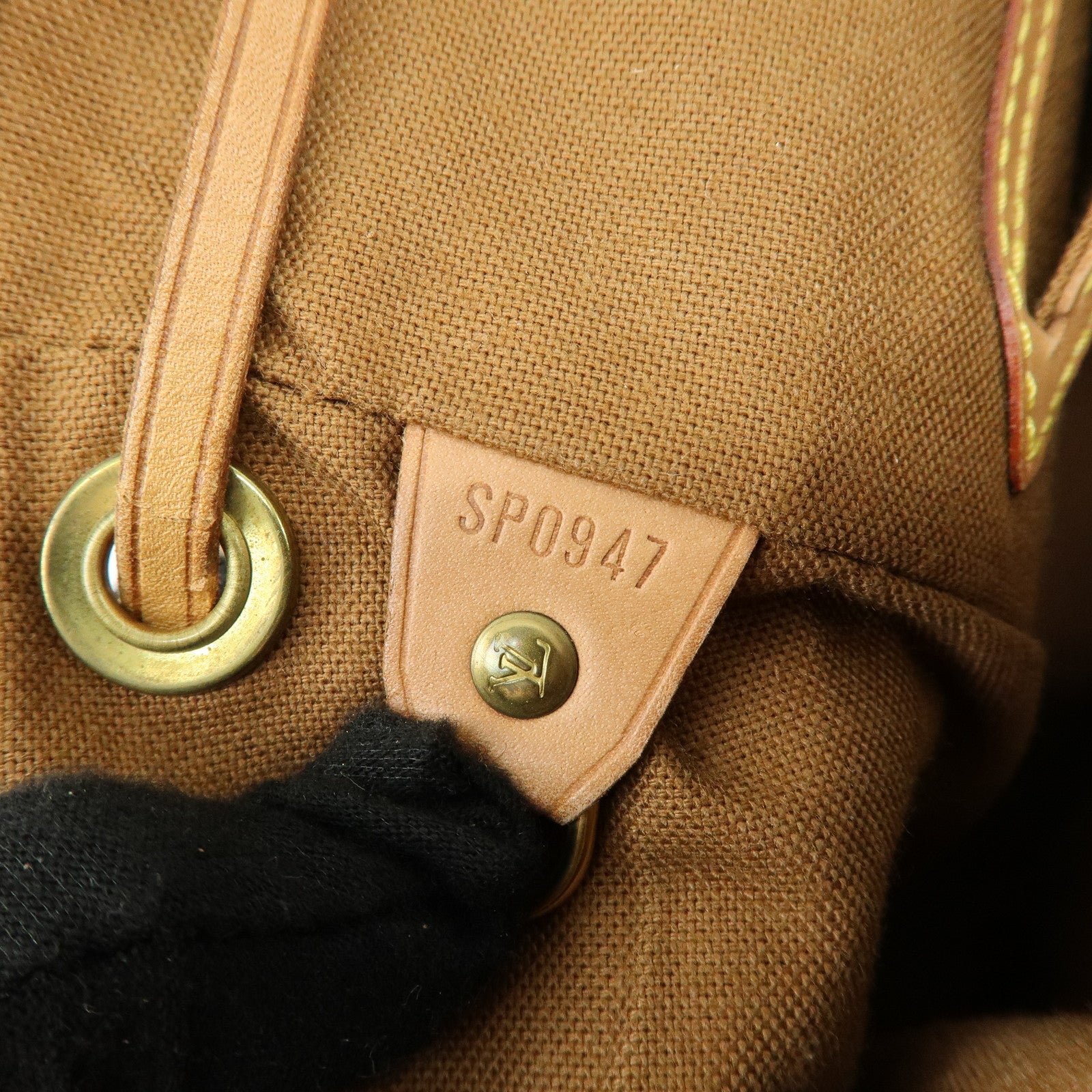 Louis Vuitton Monogram Montsouris MM Backpack Rucksack Brown M51136