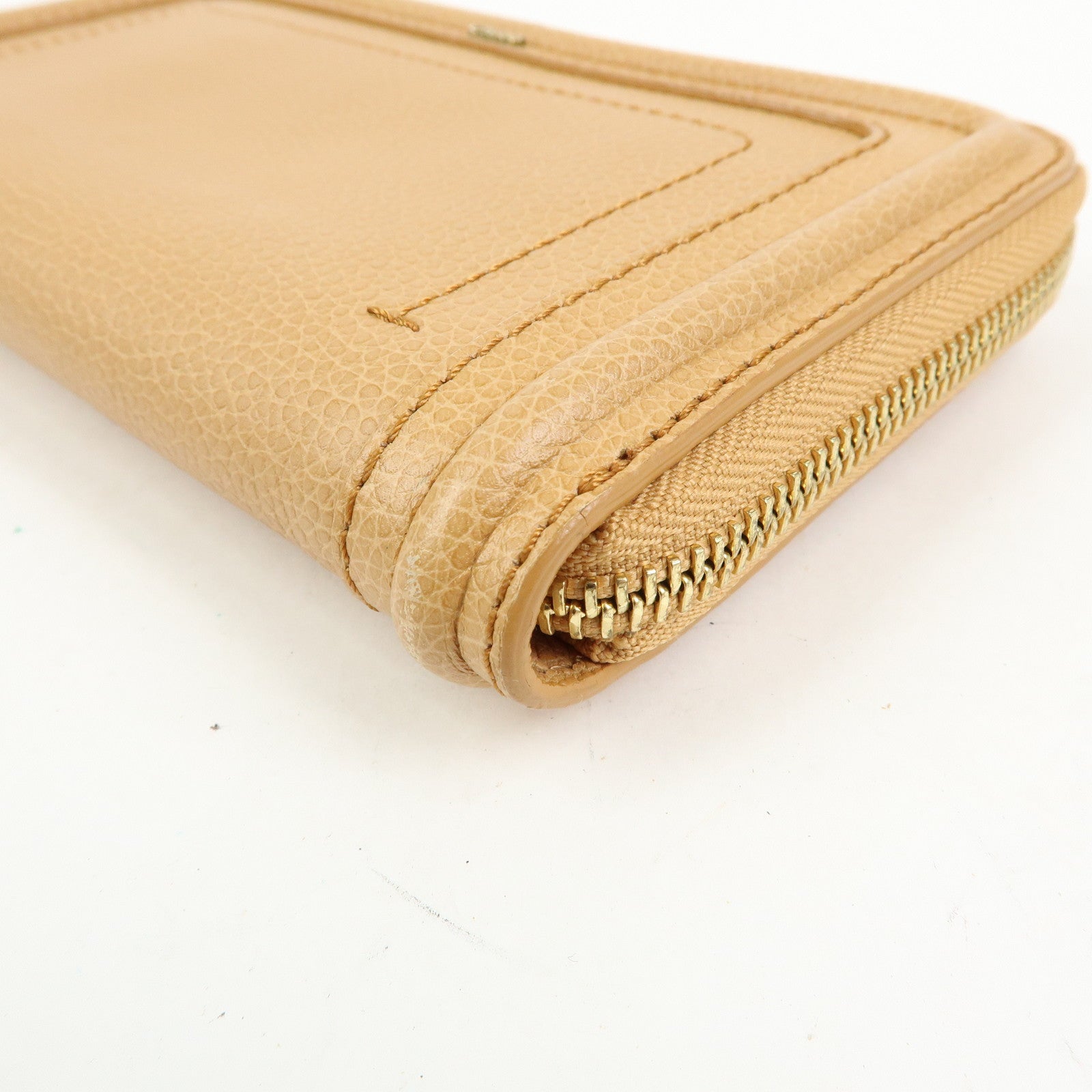 Chloe Paraty Leather Round Zippy Long Wallet Light Brown