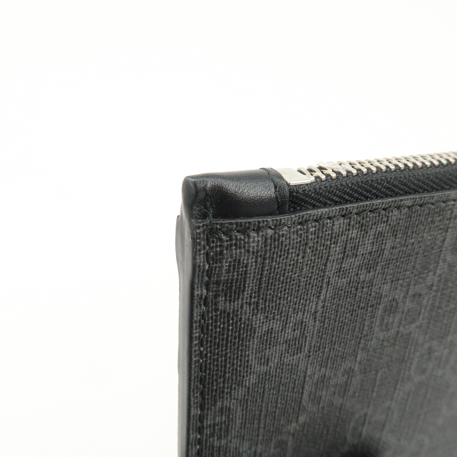 GUCCI Leather GG Supreme King Snake Clutch Bag Black Gray 473904 Used