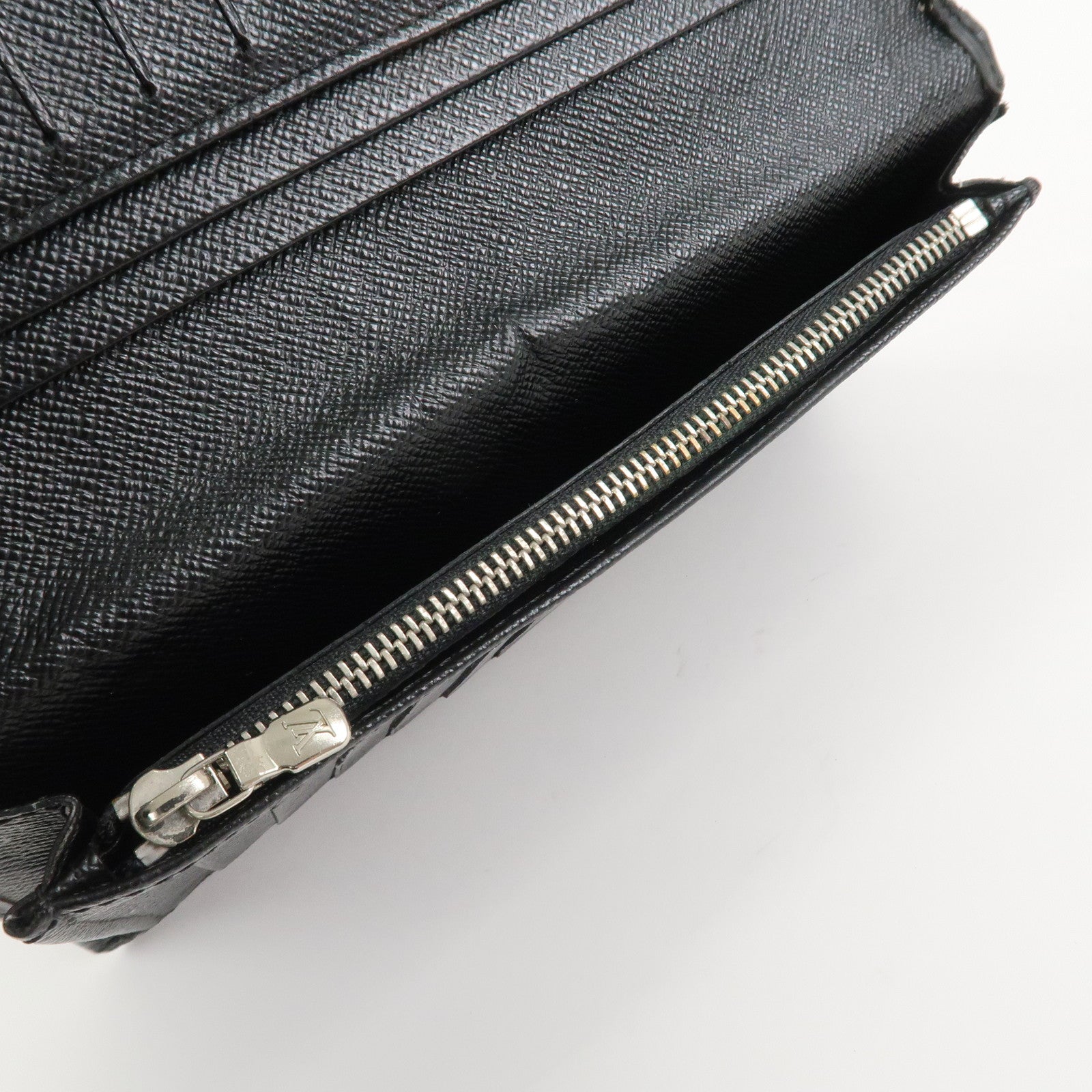Louis Vuitton Epi Leather Portefeuille Brazza Wallet Noir M66542