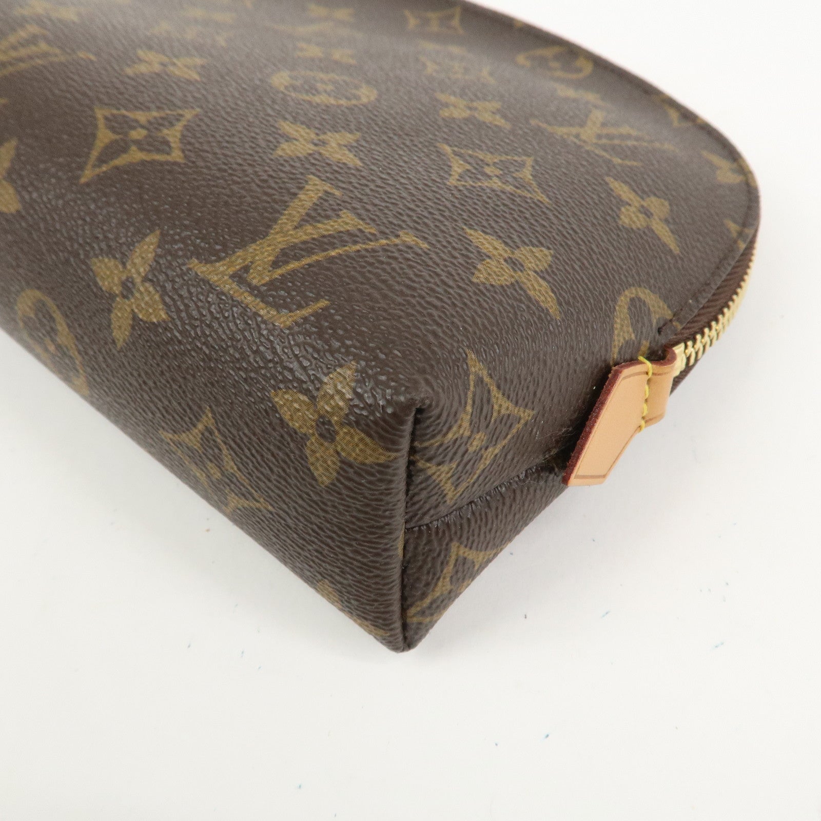 Louis Vuitton Monogram Pochette Cosmetic MM Pouch Brown M46579