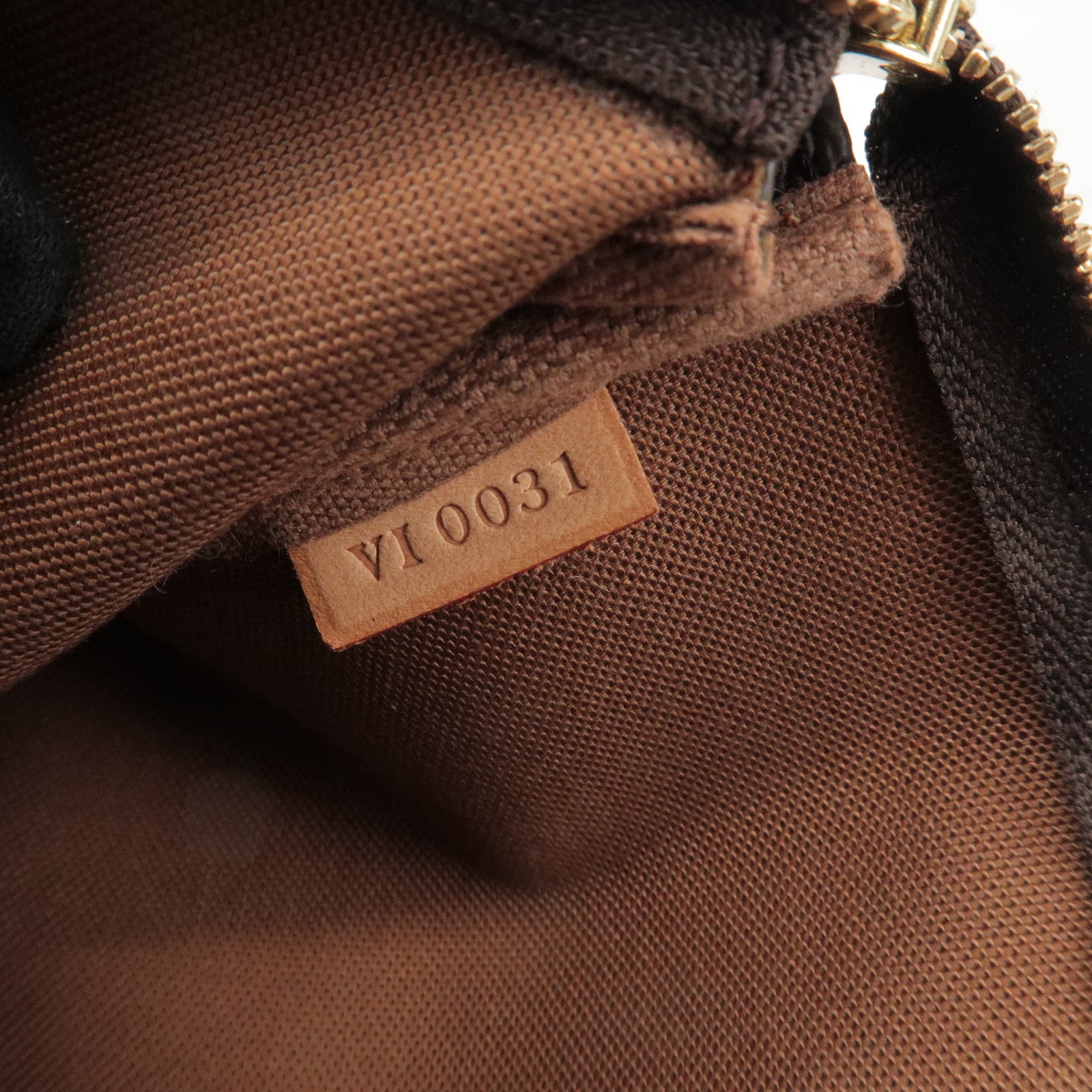 Louis Vuitton Monogram Pochette Accessoires Pouch Hand Bag M51980