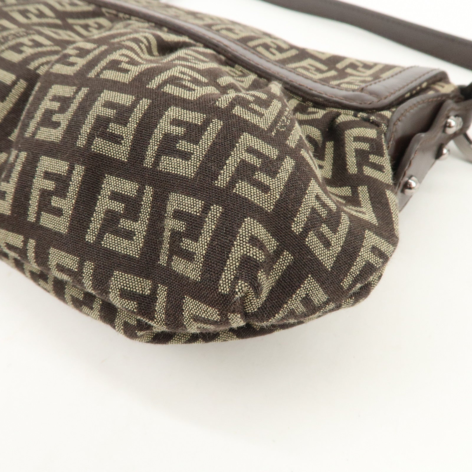 FENDI Zucchino Shoulder Bag Hand Bag Brown Silver 8BR353