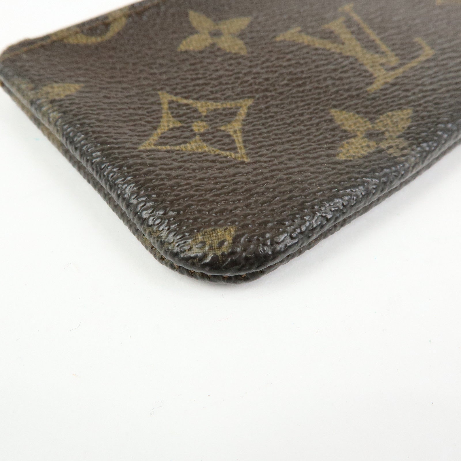 Louis Vuitton Monogram Pochette Cles Coin Case Key Case  M62650