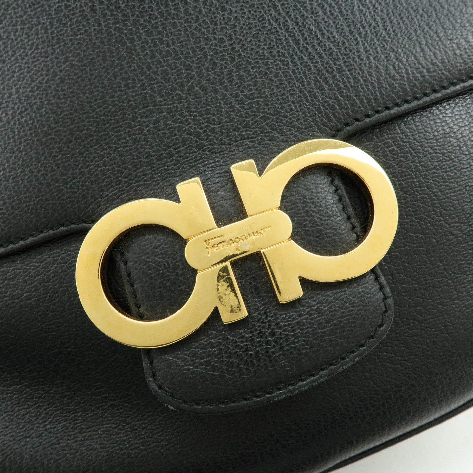 Ferragamo Gancini Leather Shoulder Bag Crossbody Bag Black