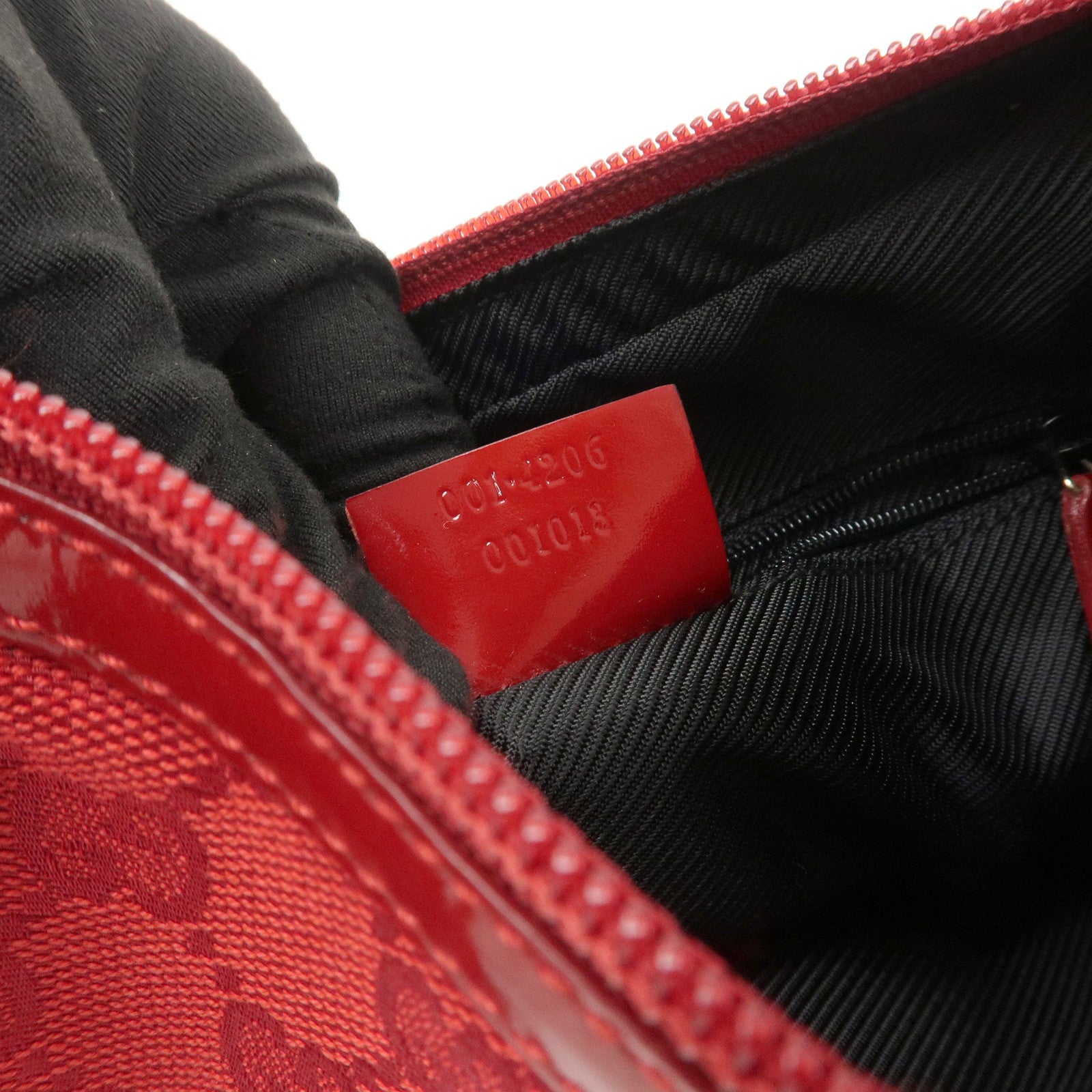 GUCCI GG Canvas Patent Leather Shoulder Bag Hand Bag Red 001・4206