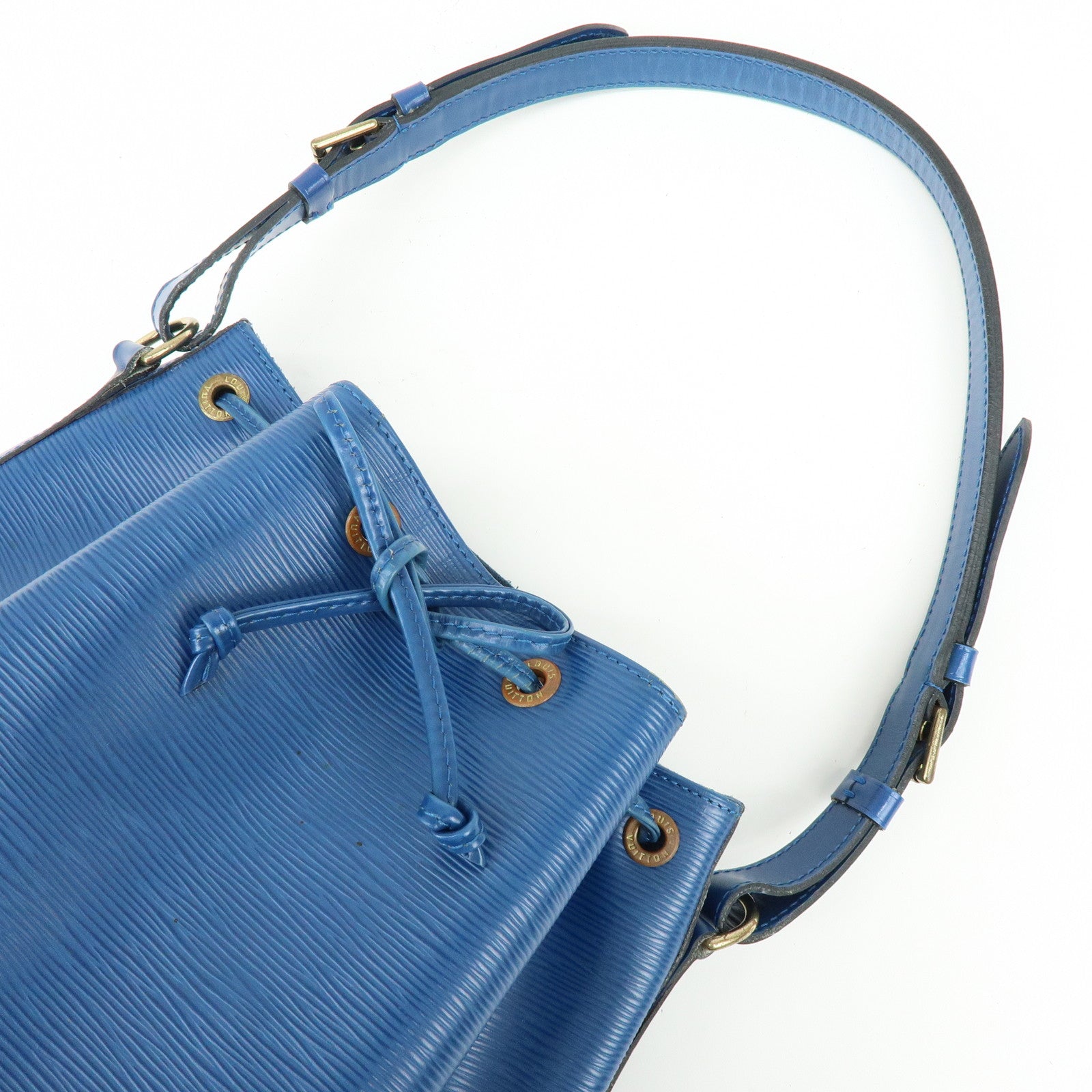 Louis Vuitton Epi Leather Noe Shoulder Bag Toledo Blue M44005