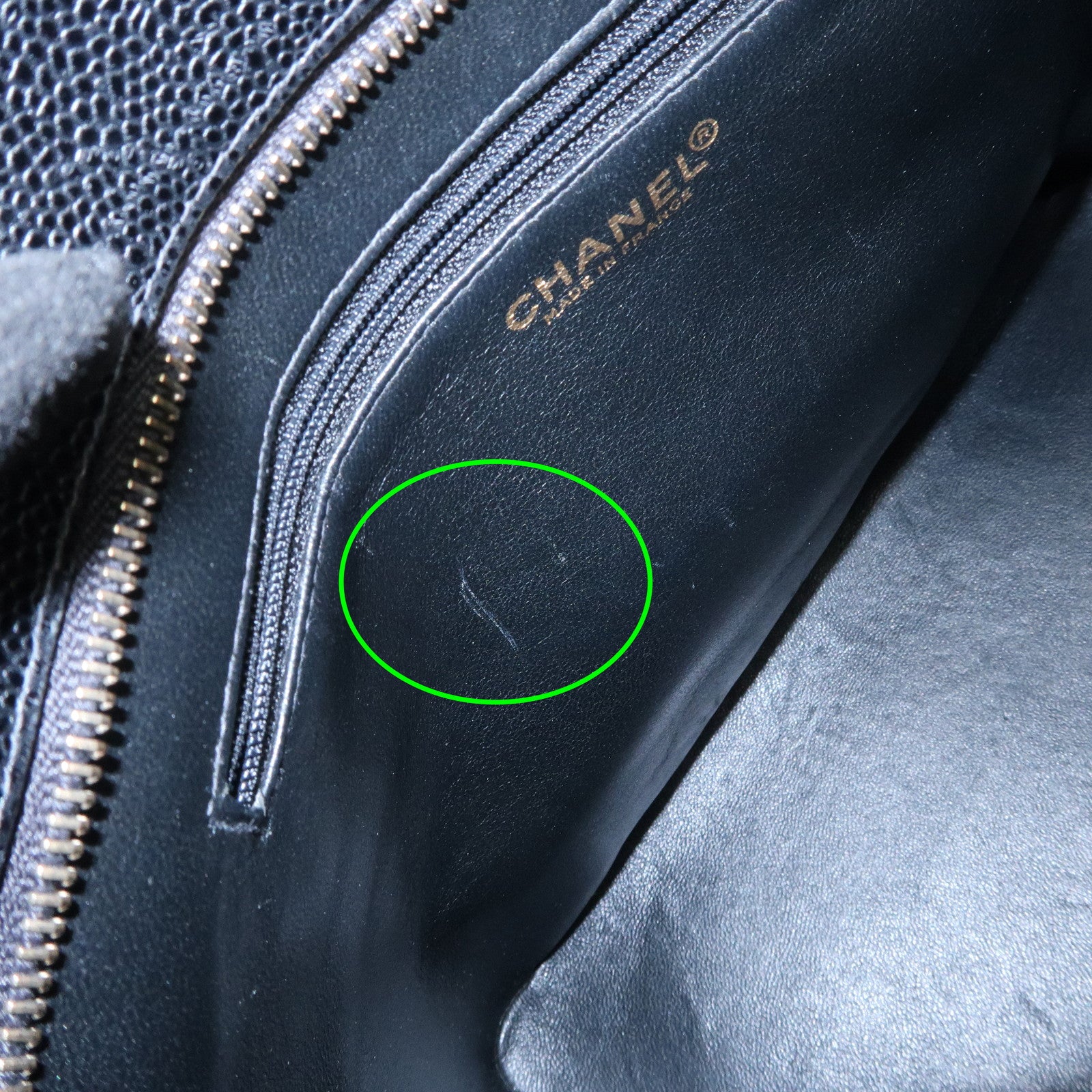 CHANEL Matelasse Caviarskin Medalion Tote Bag Hand Bag Black A01804 Used