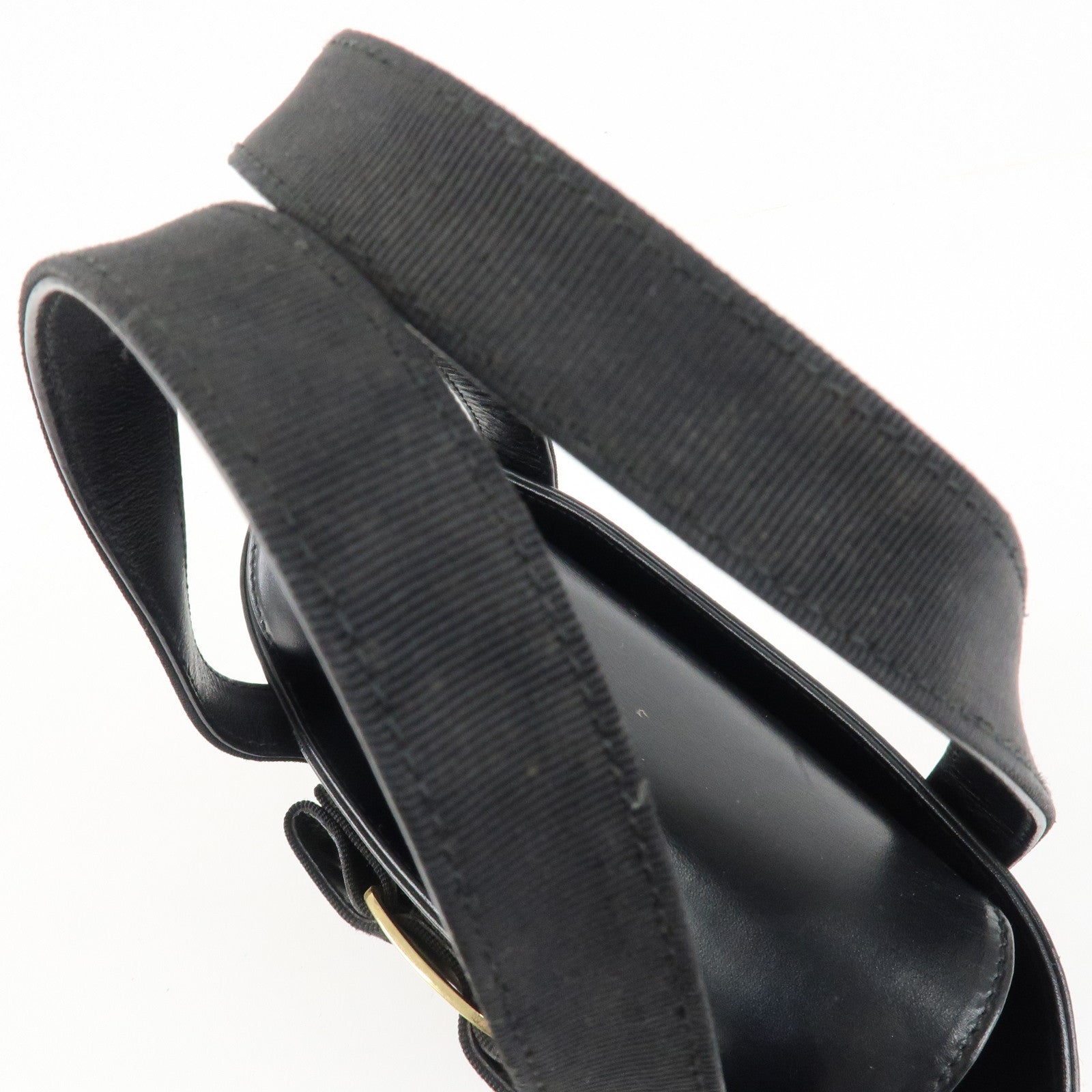 Ferragamo Vara Ribbon Leather Hand Bag Gold HDW Black Used