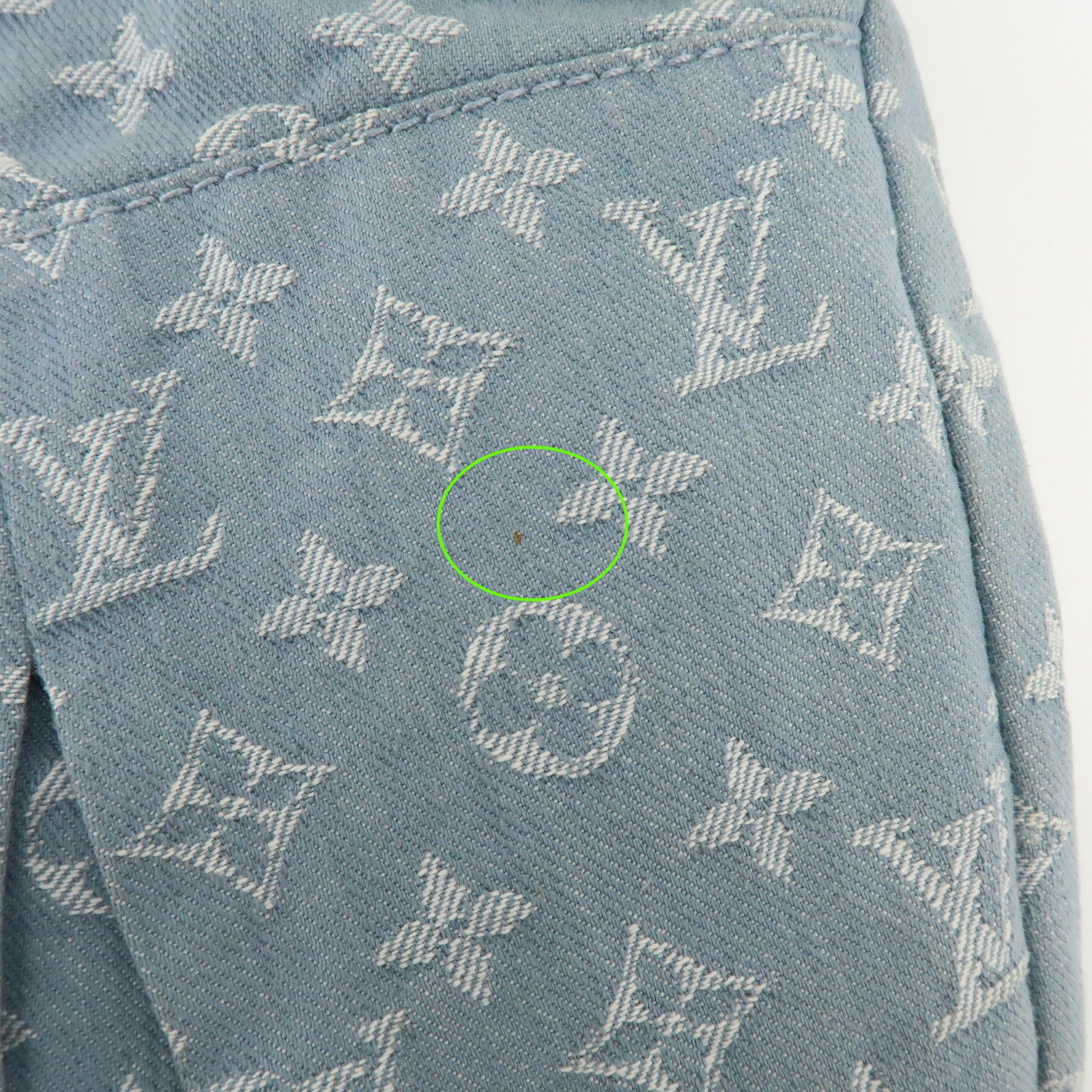 Louis Vuitton Monogram Denim Daily GM Shoulder Bag Blue M40492