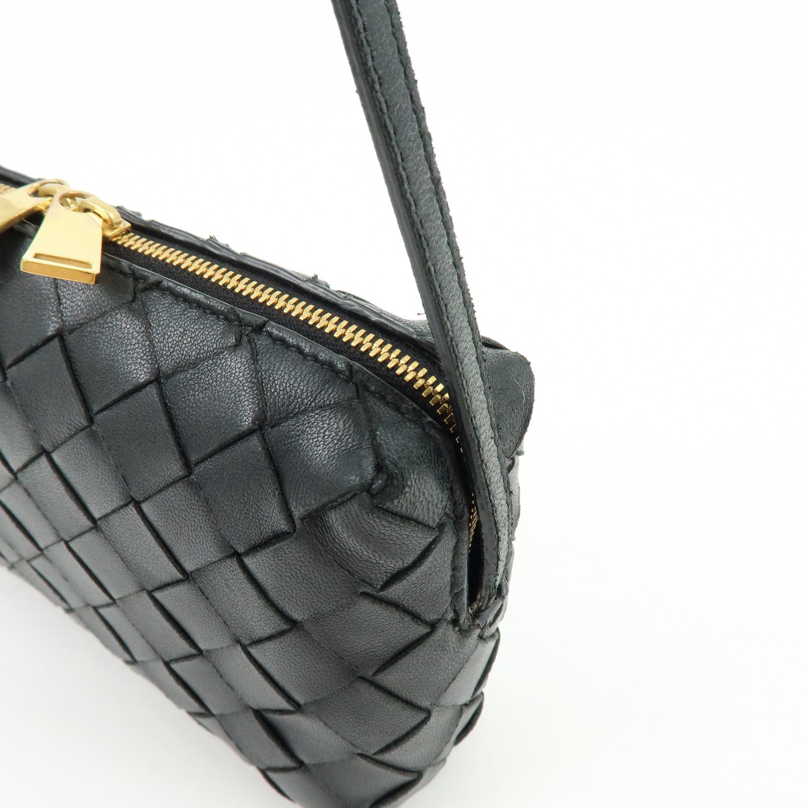BOTTEGA VENETA Intrecciato Leather Shoulder Bag Crossbody Bag Black
