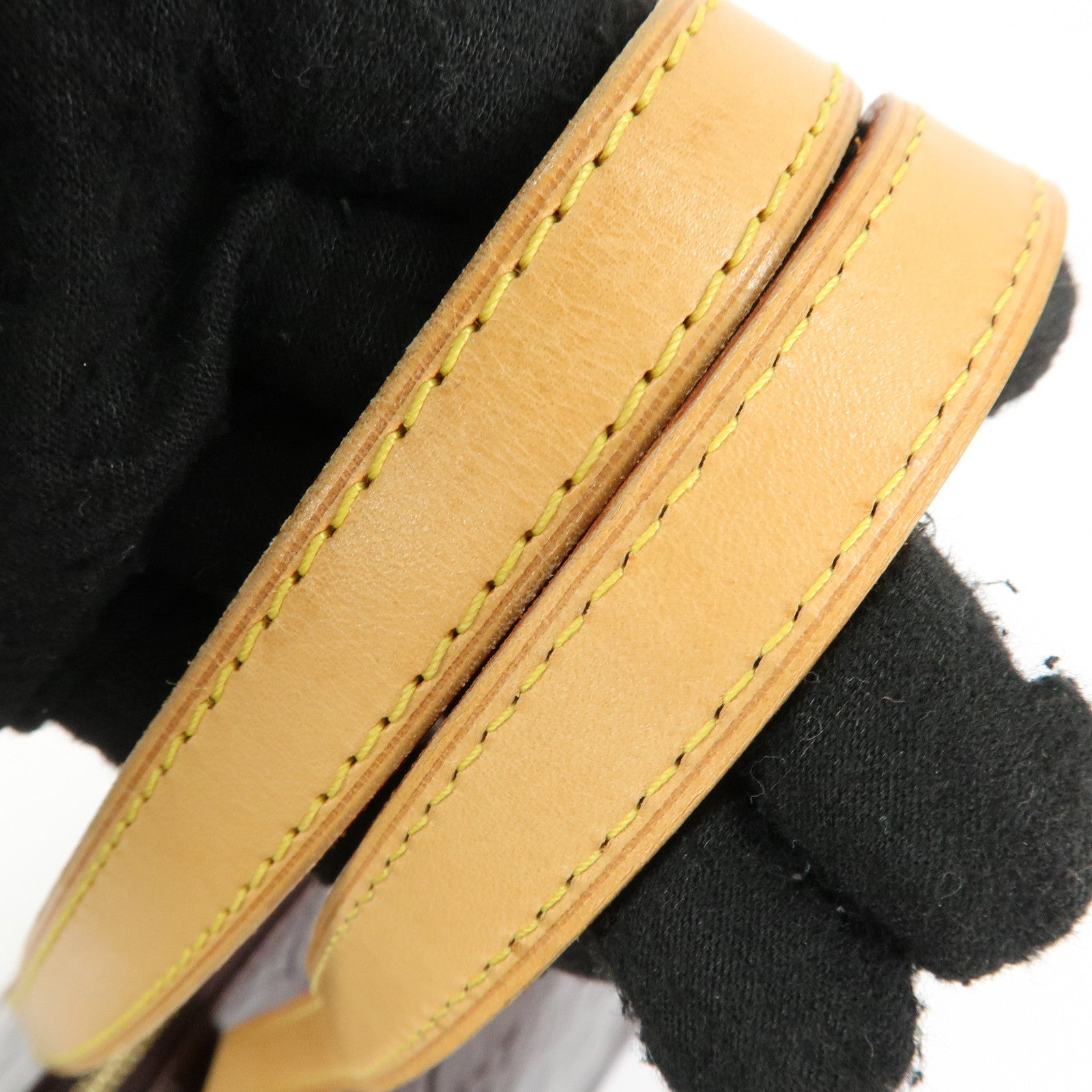 Louis Vuitton Monogram Vernis Bellevue GM Hand Bag Amarante M93589