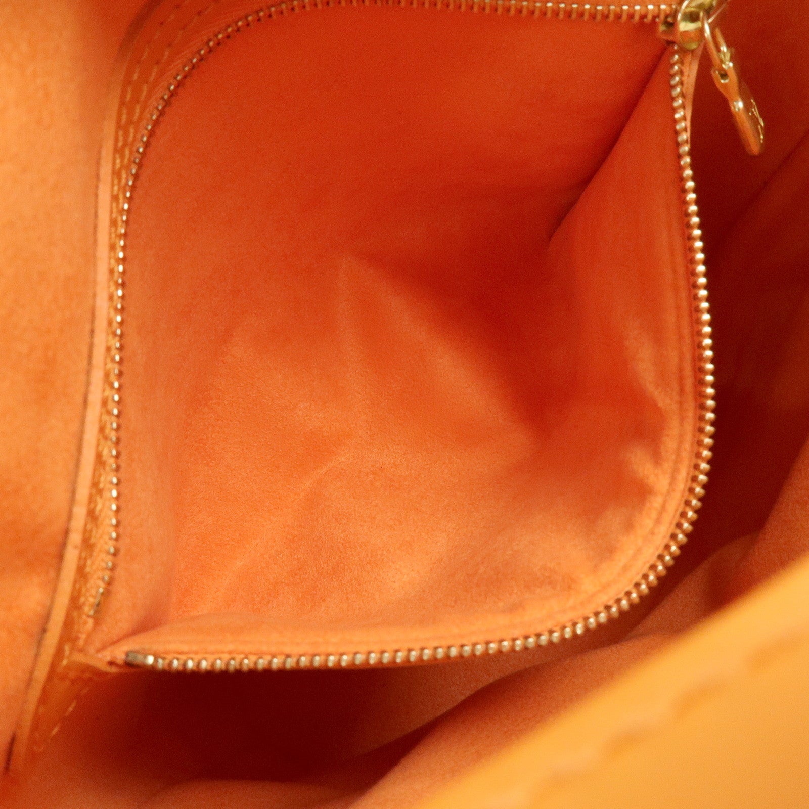 Louis Vuitton Epi Bucket PM Shoulder Bag Tote Bag Mandarin M5899H