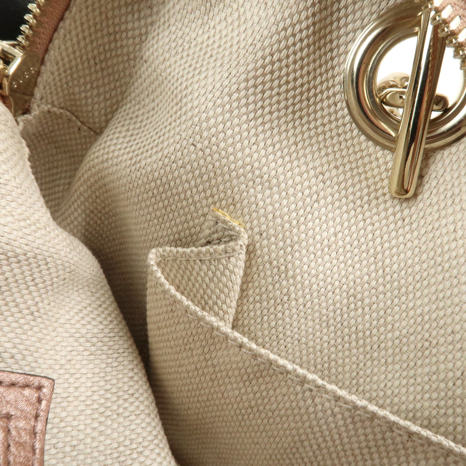 GUCCI SOHO Interlocking G Leather Shoulder Bag Metallic Pink 308983