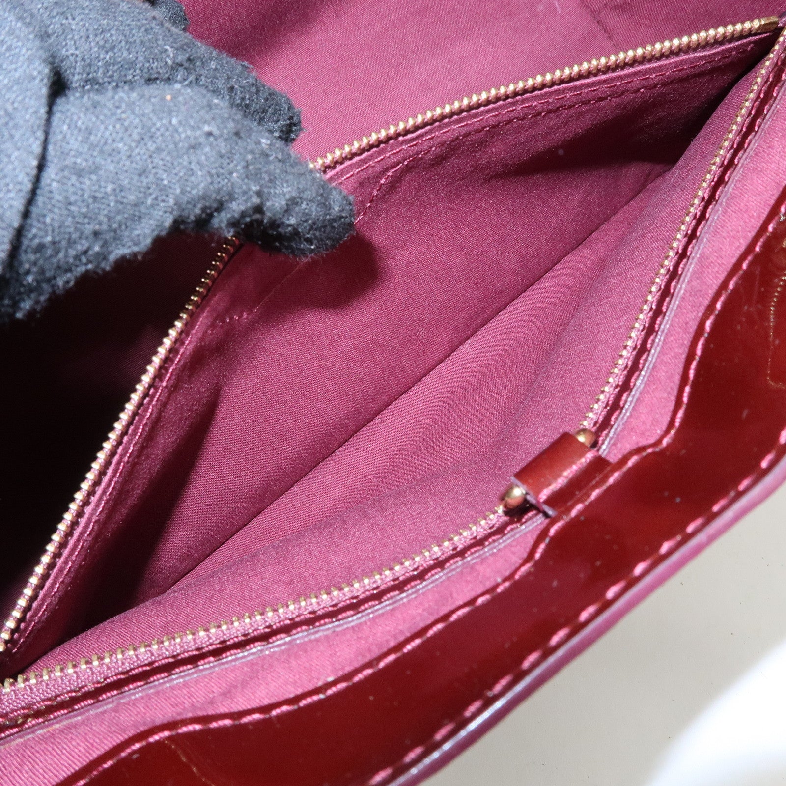 Louis Vuitton Monogram Vernis Wilshire PM Rouge Faurviste M91644 Used