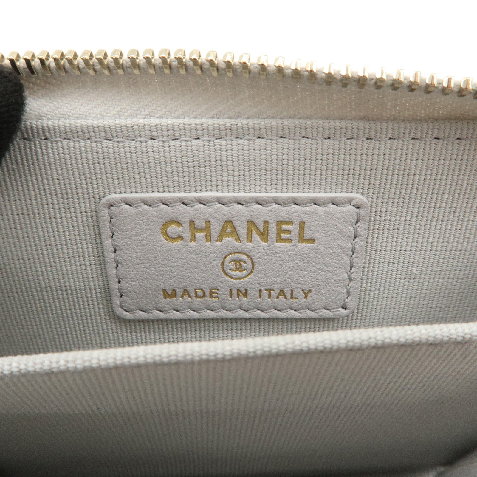 CHANEL COCO Mark Matelasse Classic Round Zippy Coin Purse AP0216
