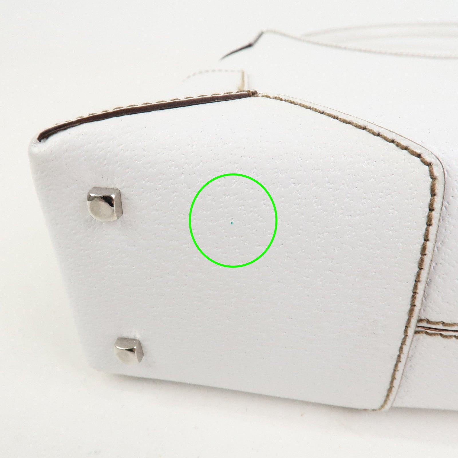 Ferragamo Logo Leather Shoulder Bag Hand Bag White