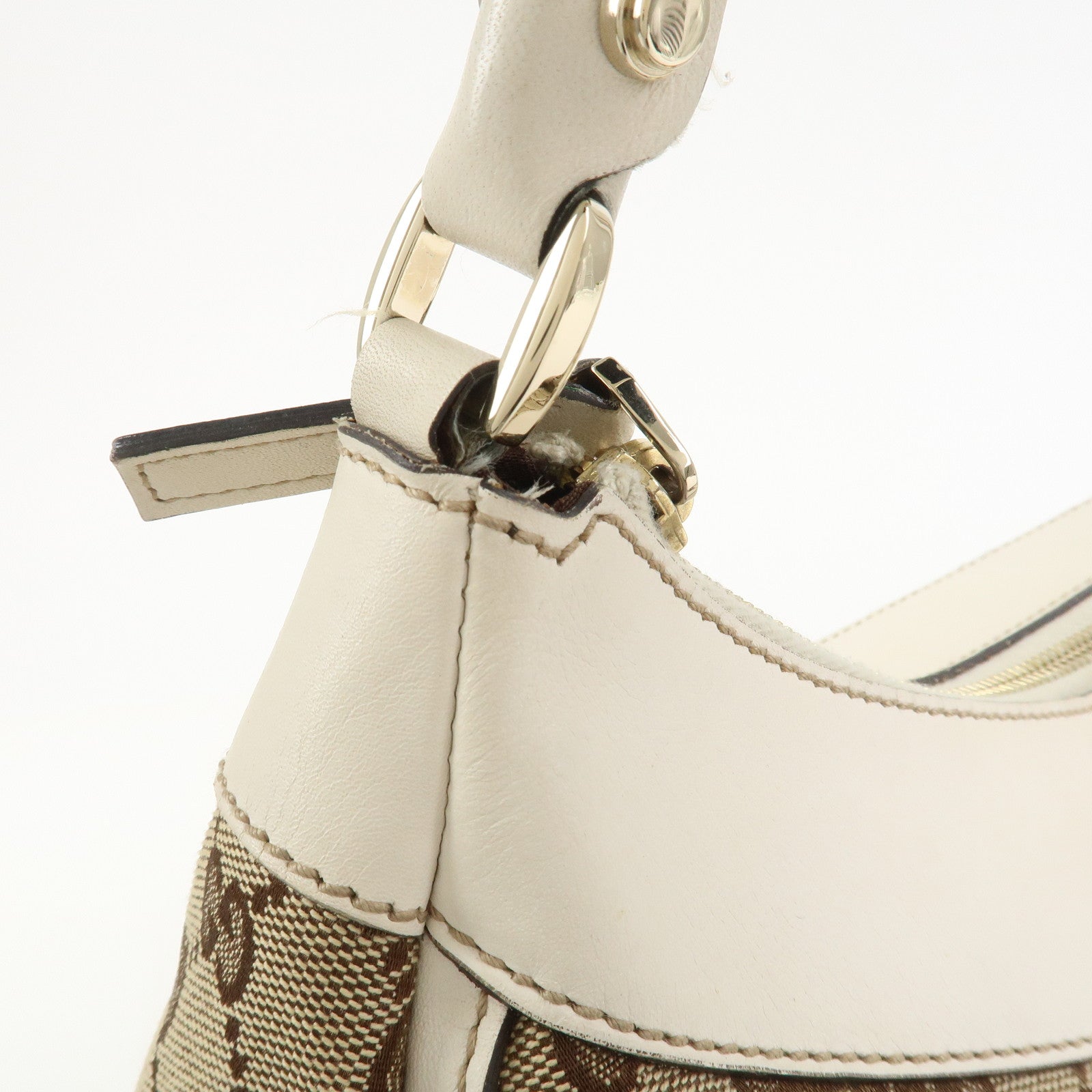 GUCCI Abbey GG Monogram Canvas Leather Shoulder Bag Beige 189833