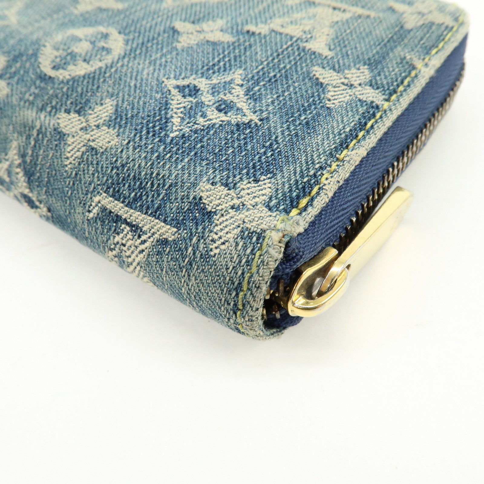 Louis Vuitton Monogram Denim Zippy Wallet Long Wallet Blue M95341