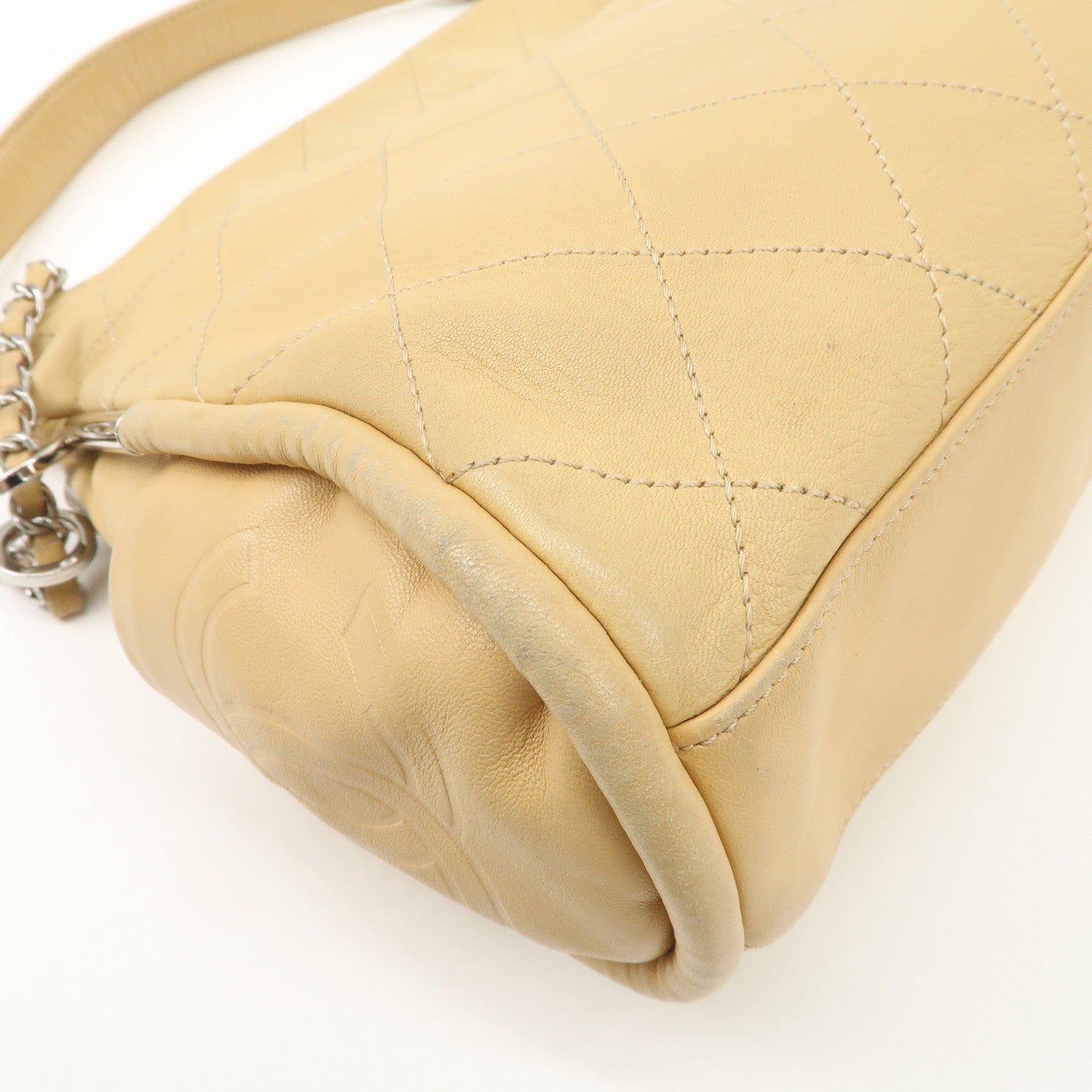 CHANEL Matelasse Lamb Skin Chain Shoulder Bag Beige A29285 Used