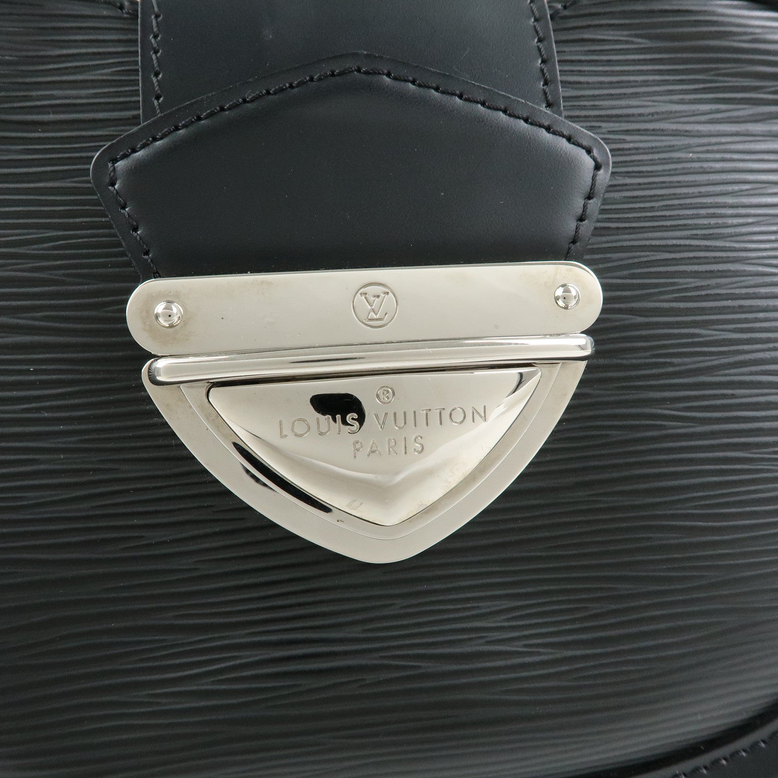 Louis Vuitton Epi Leather Sac Montaigne Hand Bag Noir M59302