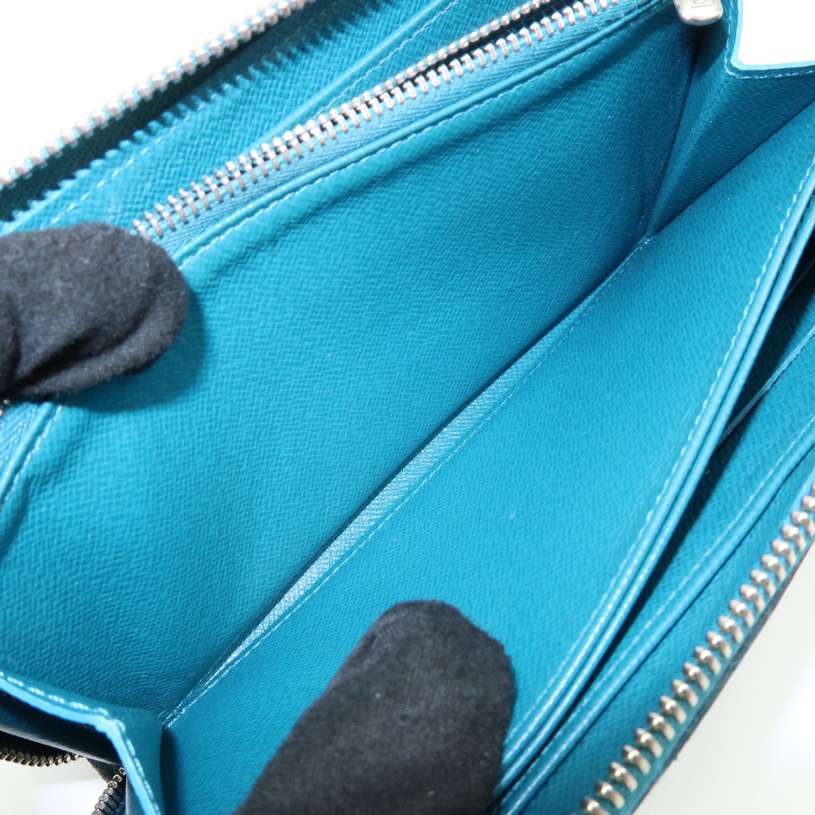 Louis Vuitton Epi Leather Zippy Long Wallet Cyan M60311