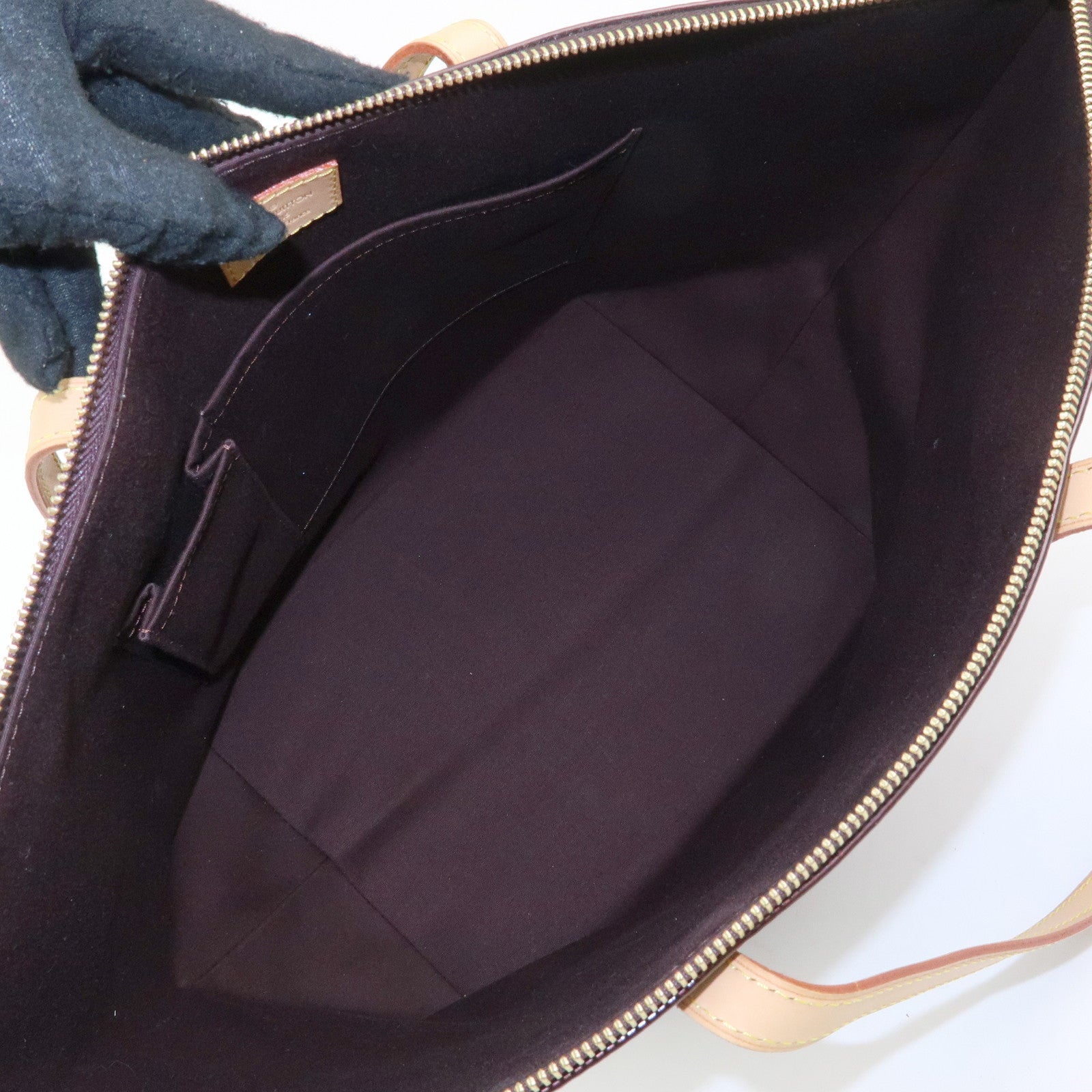 Louis Vuitton Monogram Vernis Bellevue GM Hand Bag Amarante M93589