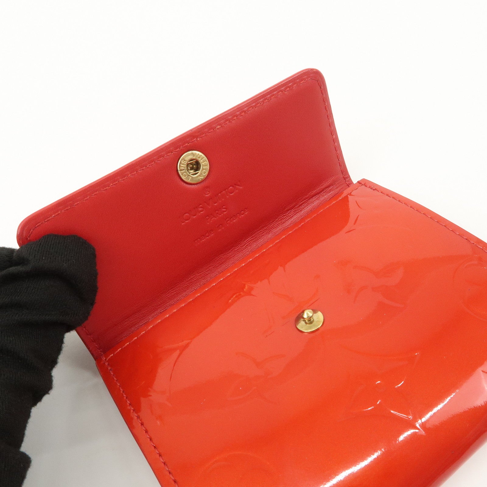 Louis Vuitton Monogram Vernis Ludlow Bi-fold Wallet Rouge M91090