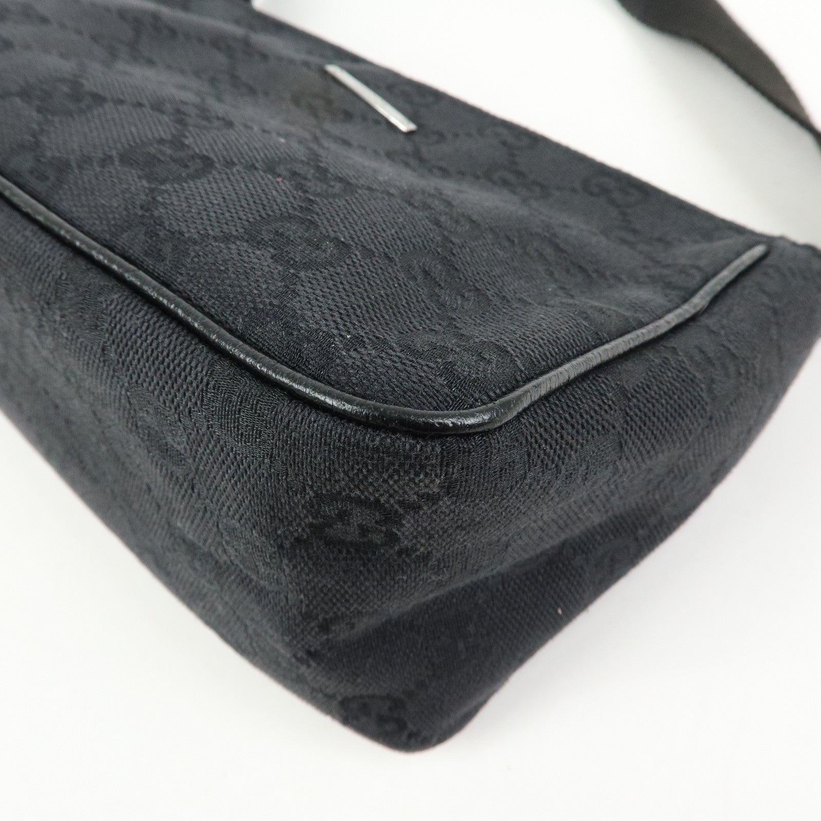 GUCCI Logo GG Canvas Leather Small Hand Bag Pouch Black 106644