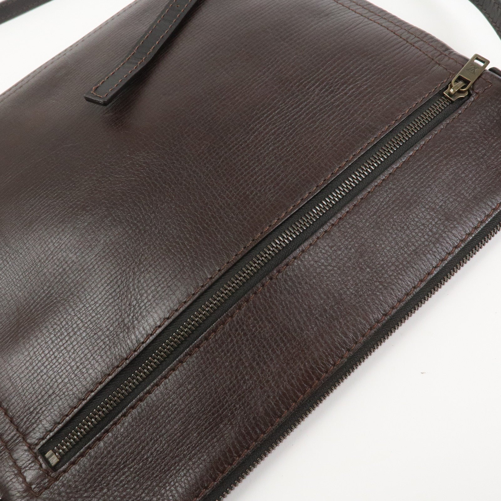 Louis Vuitton Utah Sac Plat Shoulder Bag Crossbody Bag Cafe M92073