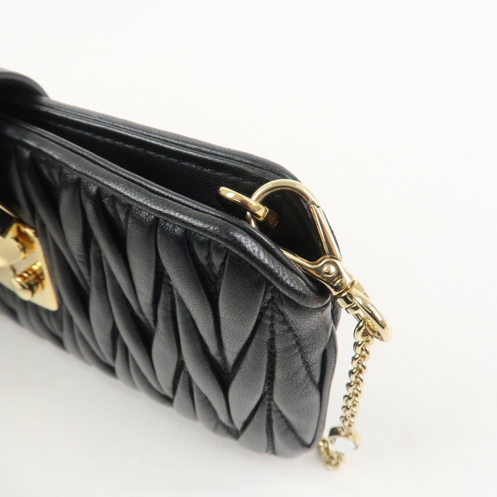 MIU MIU Matelasse Nappa Leather Chain Shoulder Bag Phone Case Black