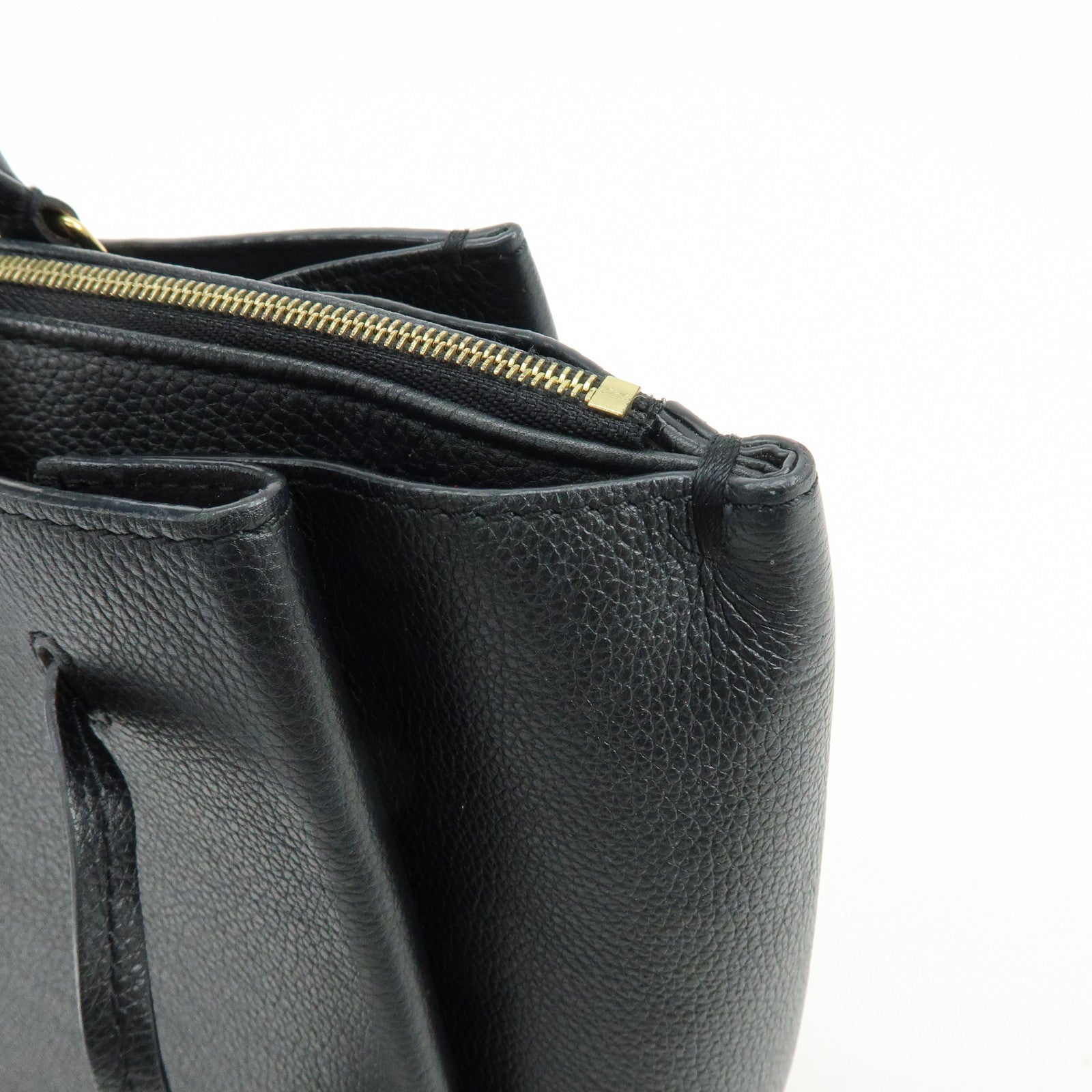 Louis Vuitton Lock Me Calf Leather Hand Bag Noir Black M54569