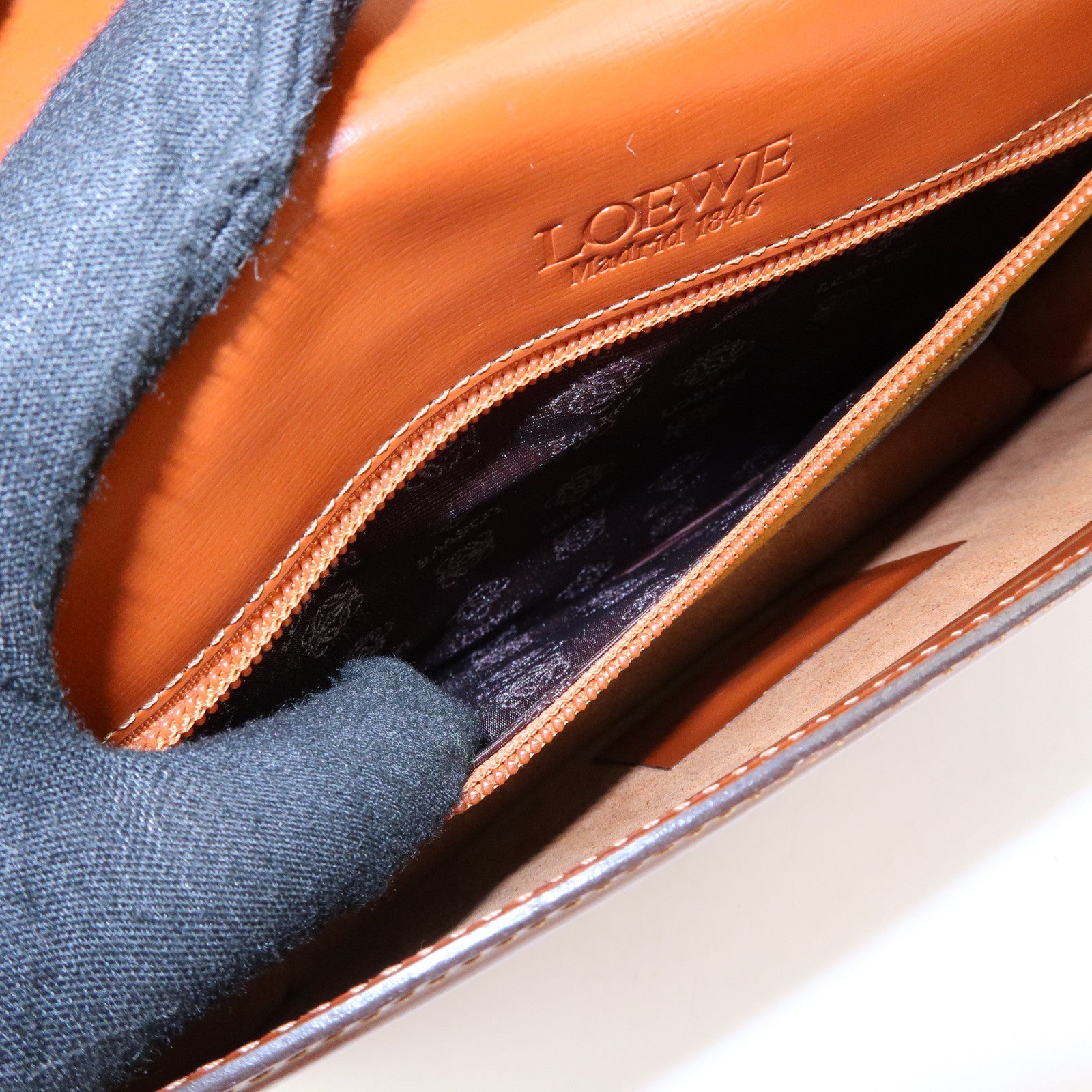 LOEWE Anagram Logo Leather Clutch Bag Wristlet Bag Brown