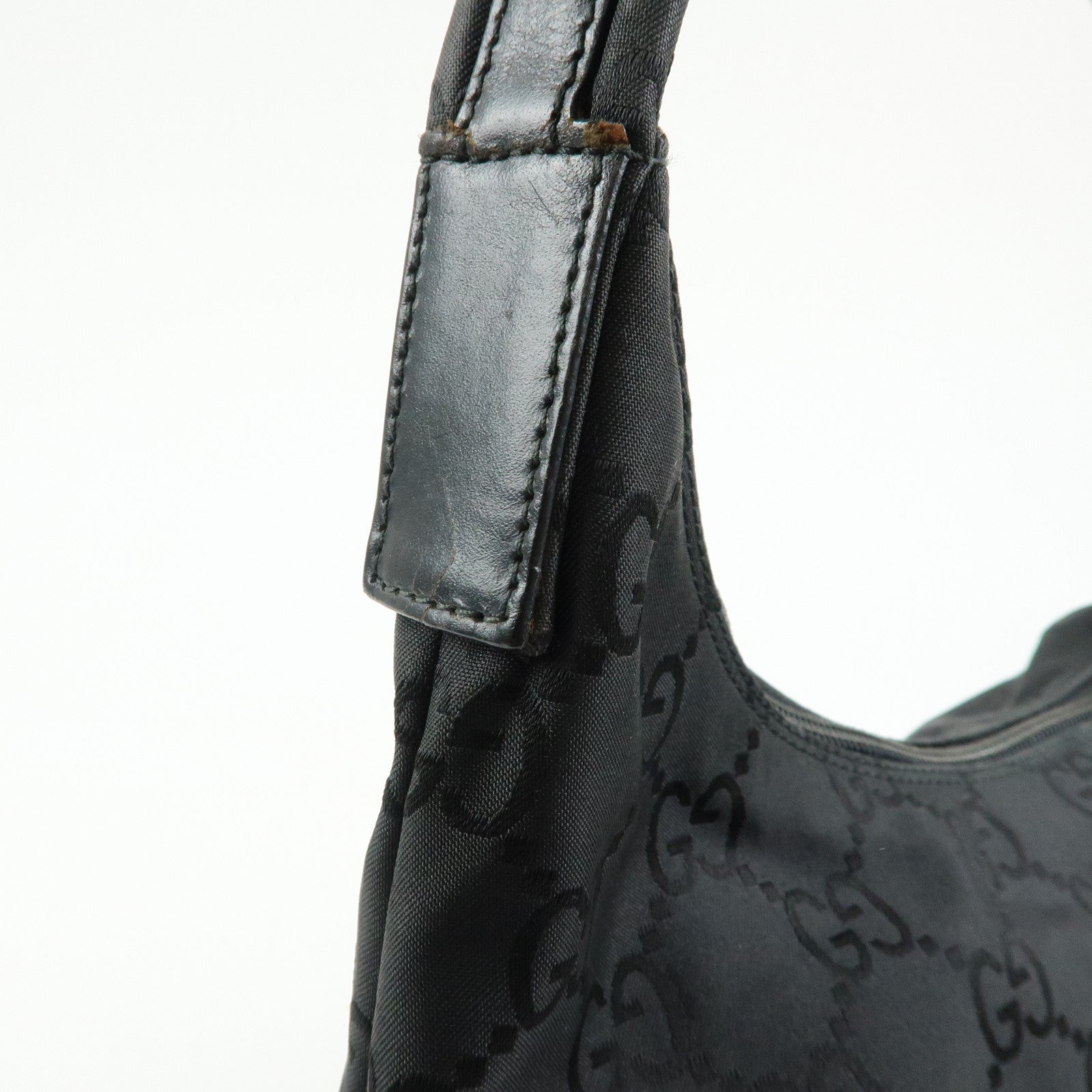 GUCCI Front Pocket GG Nylon Leather Shoulder Bag Black 001・3380