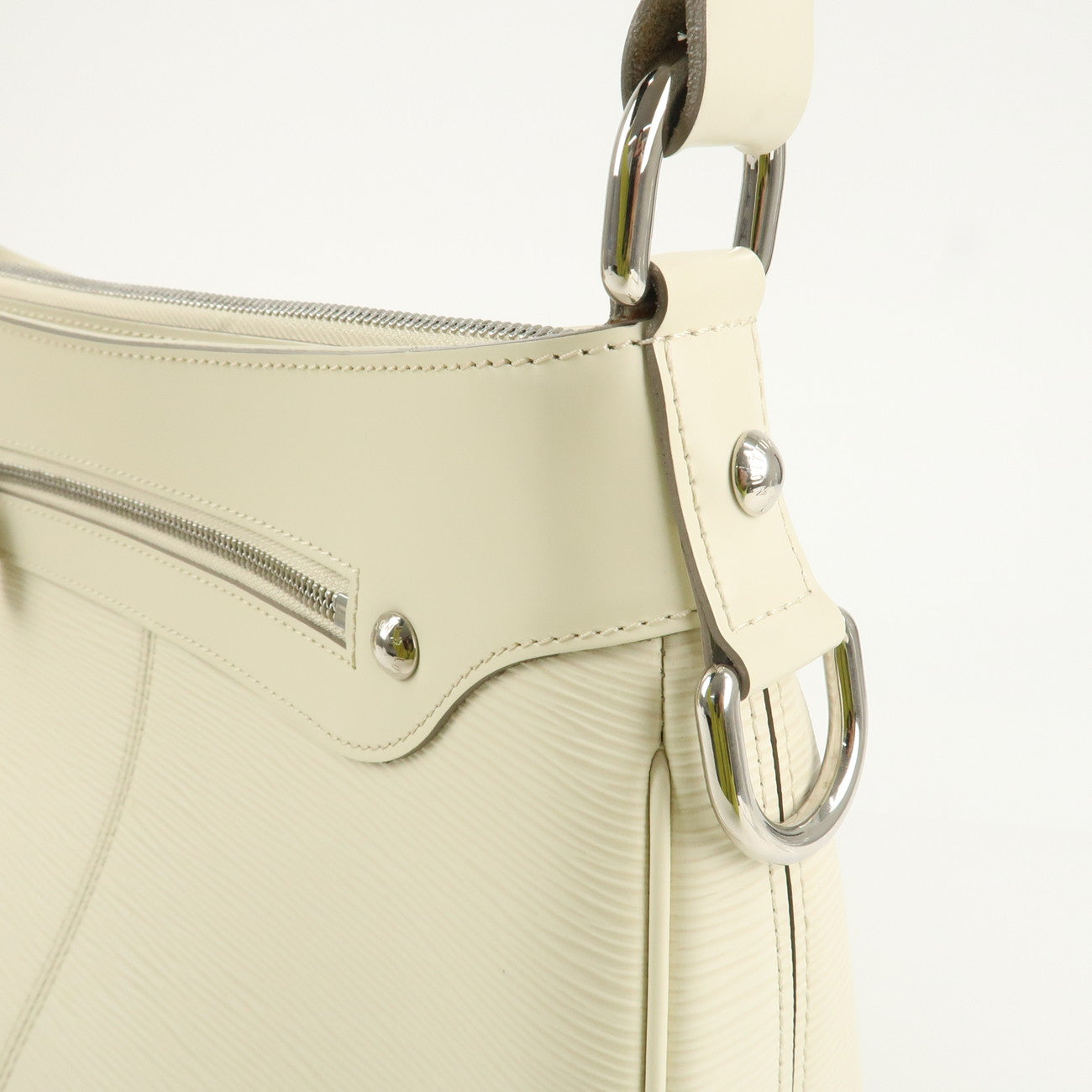 Louis Vuitton Epi Leather Turenne GM Hand Bag Ivoire M5927J Used