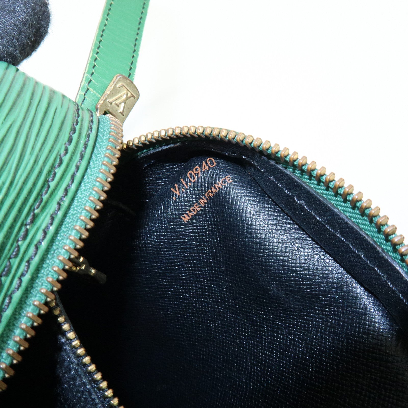 Louis Vuitton Epi Jeune Fille Shoulder Bag Borneo Green M52154