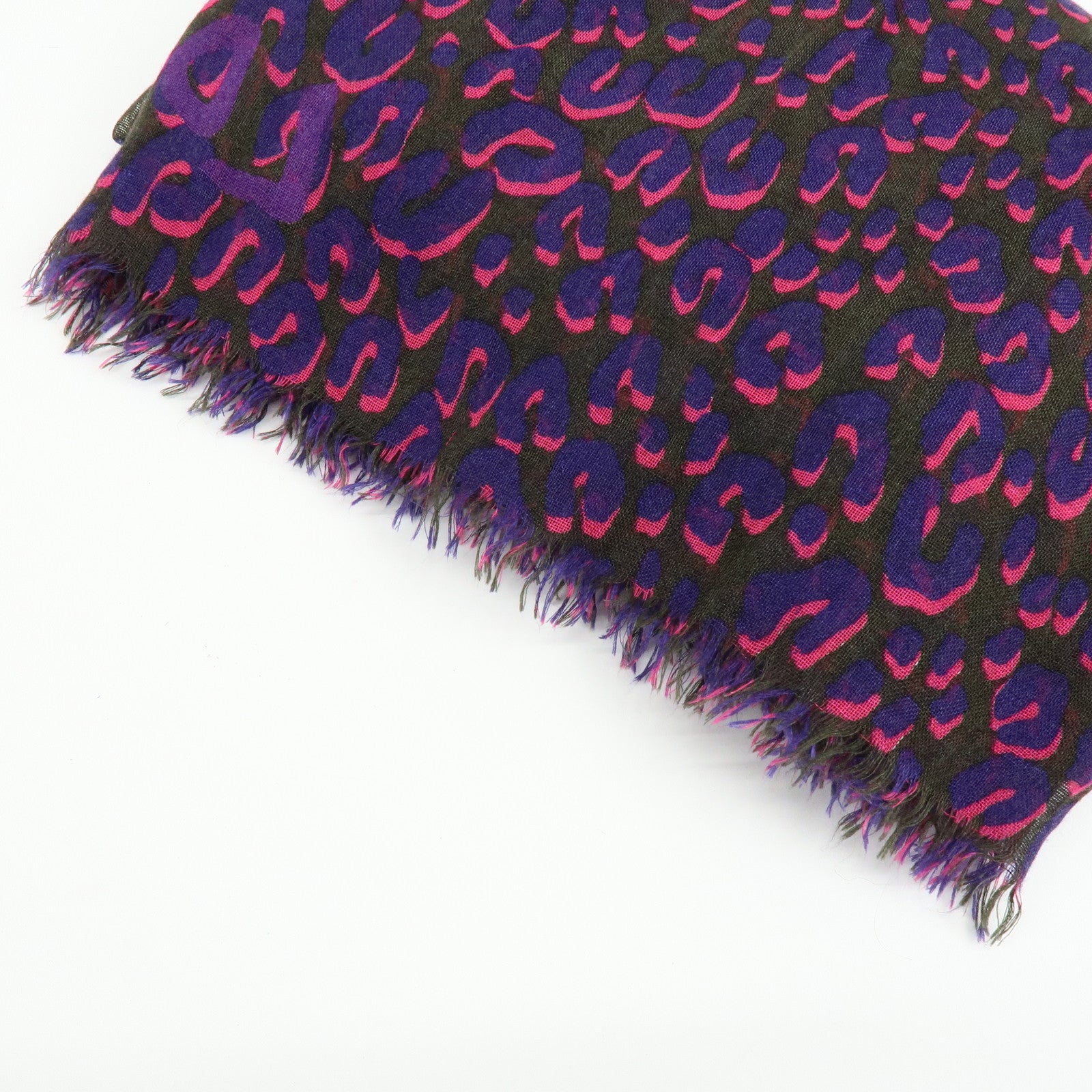 Louis Vuitton Cashmere Silk Scarf Leopard Purple Black 413287
