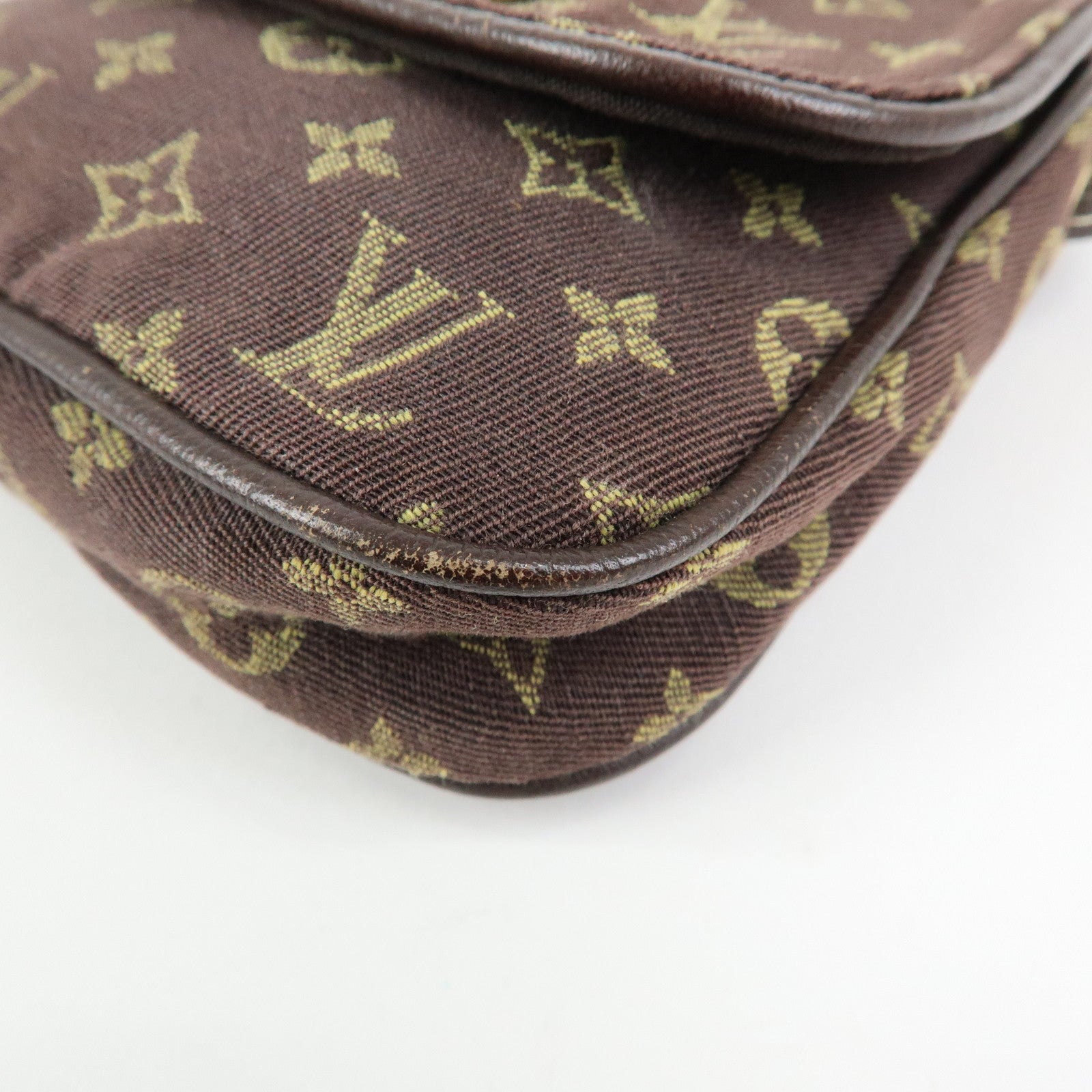 Louis Vuitton Monogram Mini Lin Pochette Cancun Ebene M95313