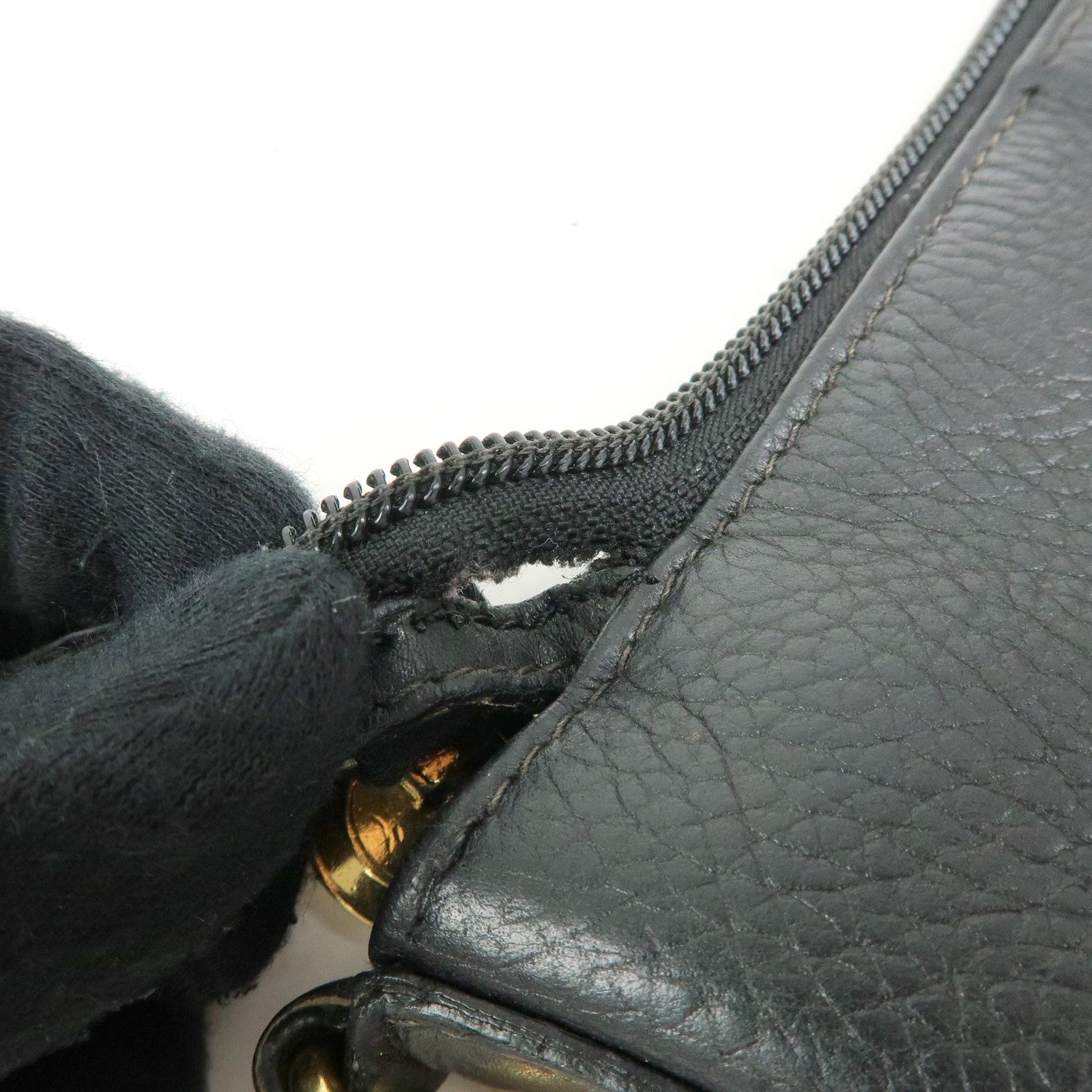 GUCCI Leather Shoulder Bag Crossbody Bag Black 001・115・1206